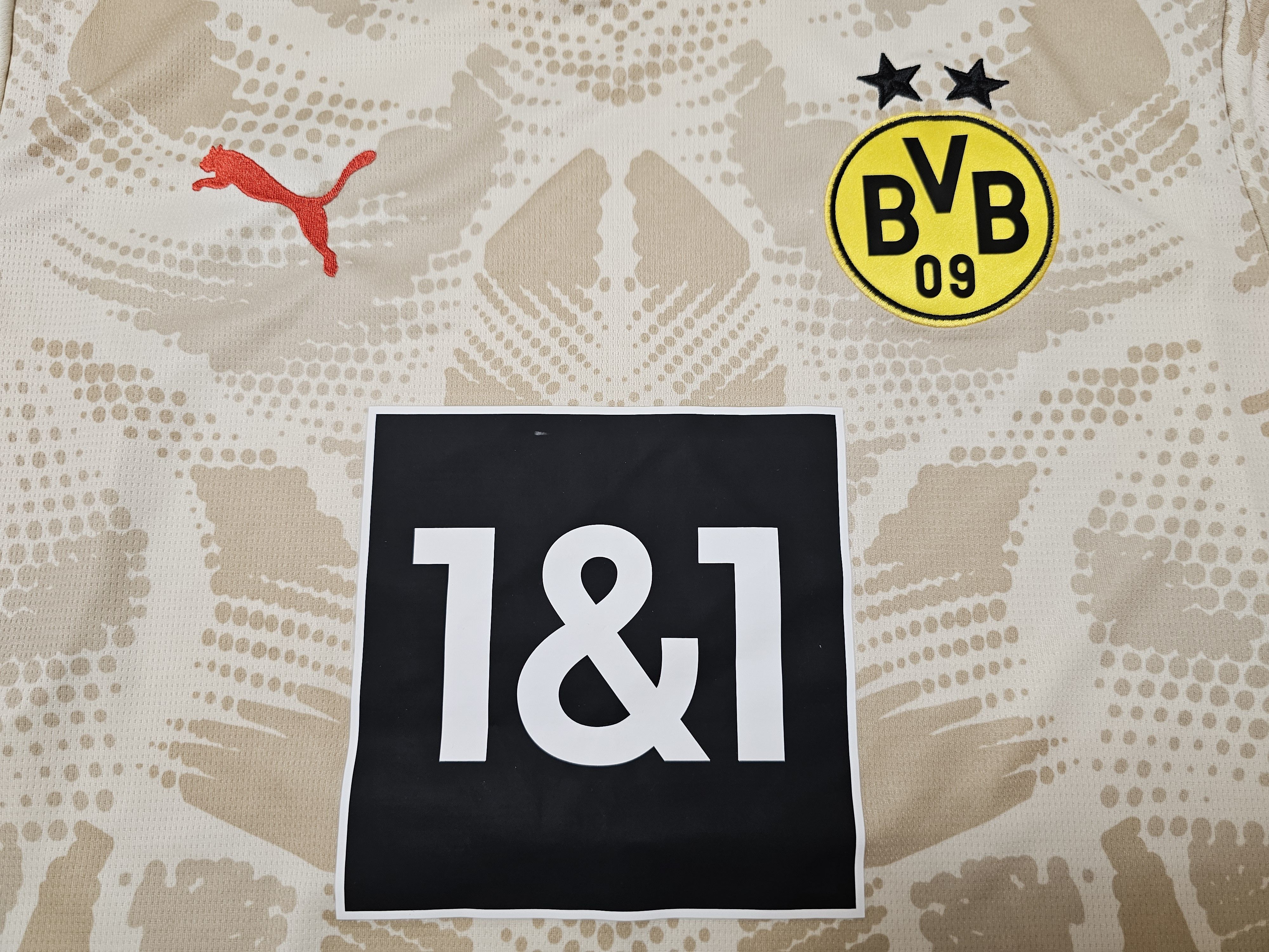 All Sport BORUSSIA DORTMUND 2024 2025 GOALKEEPER FOOTBALL SOCCER Size US M / EU 48-50 / 2 - 3 Thumbnail