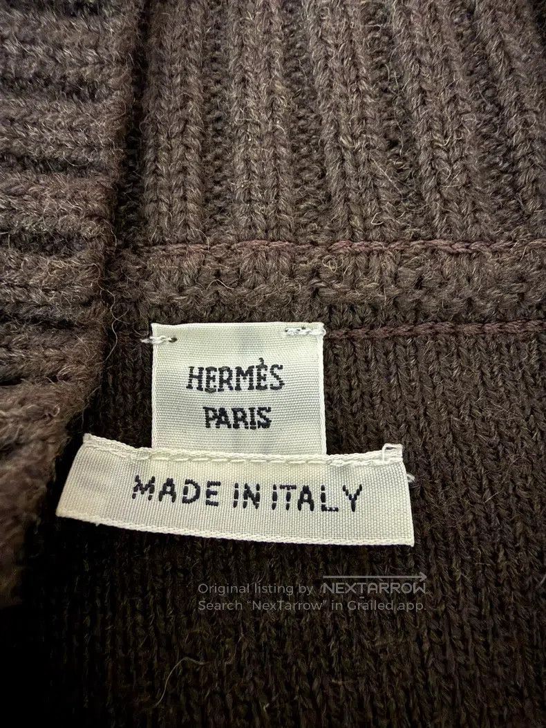Hermes Hermes Chocolate Brown V-Neck Sweater Size XS / US 0-2 / IT 36-38 - 2 Thumbnail