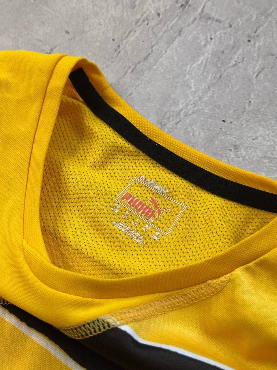 Puma Puma FC BSC Young Boys 2010-11 Home Soccer Jersey Football Size US S / EU 44-46 / 1 - 7 Thumbnail
