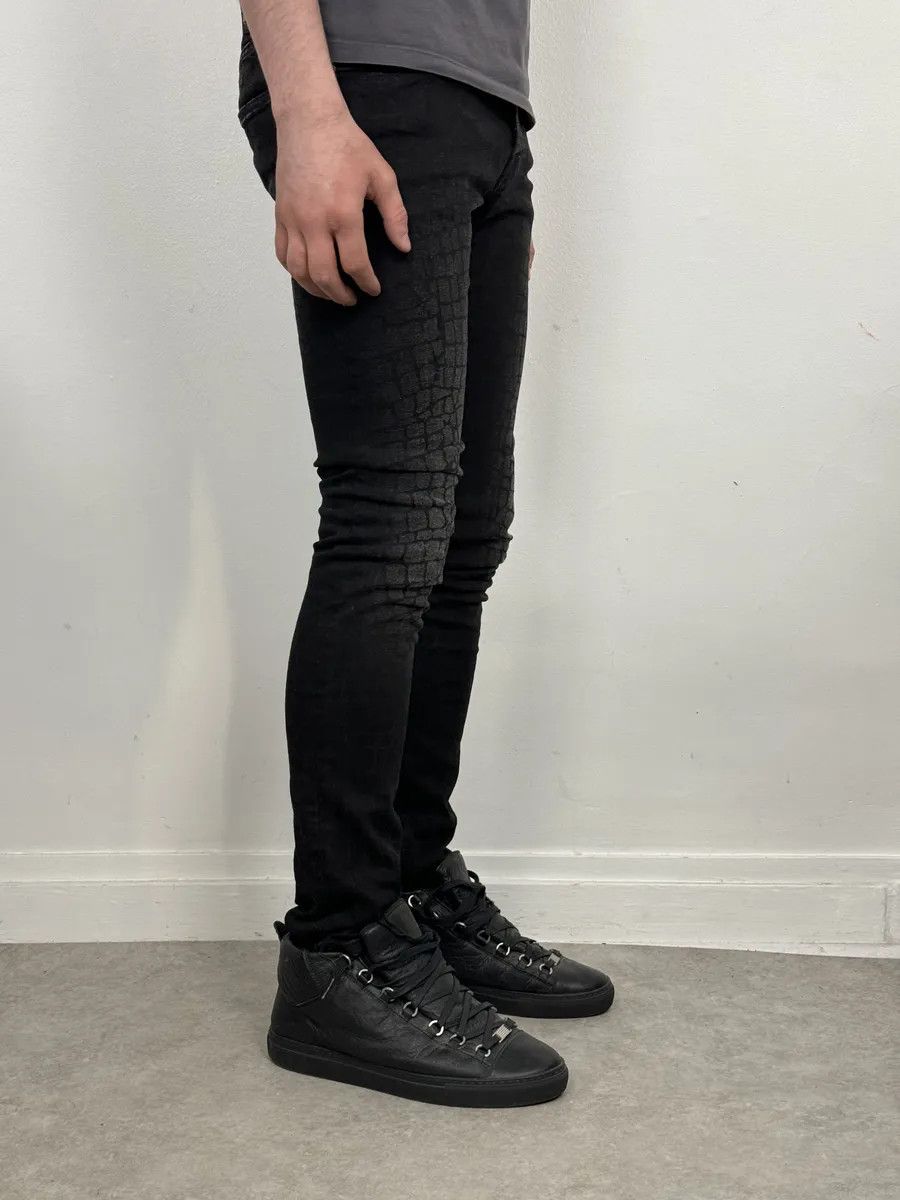 Just Cavalli AW2014 Cavalli Black Crocodile Print Slim Pants Size US 30 / EU 46 - 5 Thumbnail