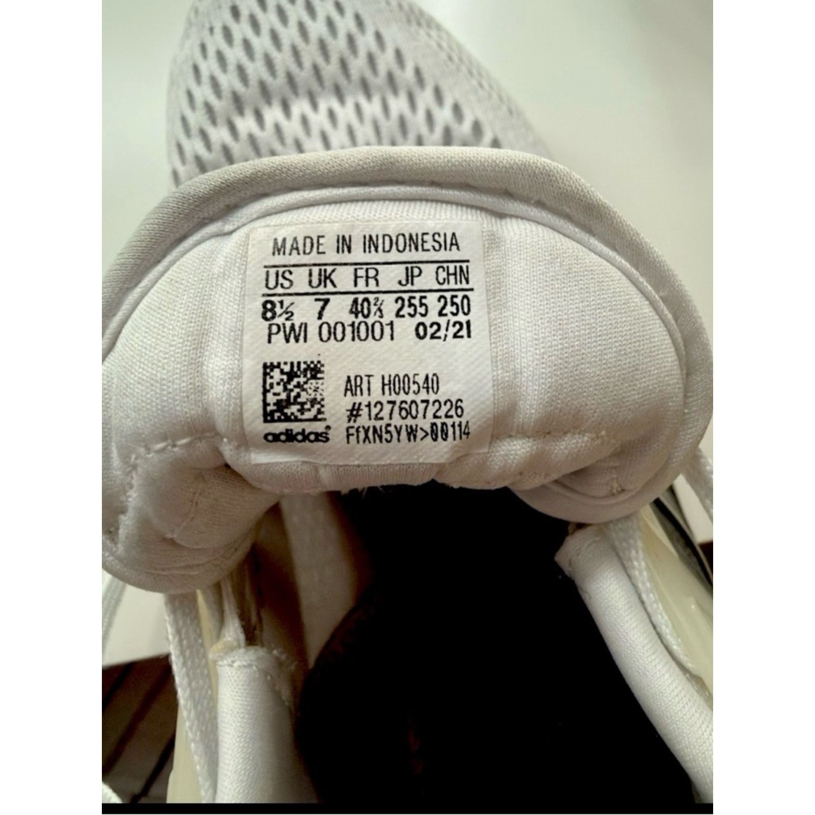 Adidas Trend Adidas Running Sneakers Minimalist High Quality Size US 9 / IT 39 - 4 Thumbnail