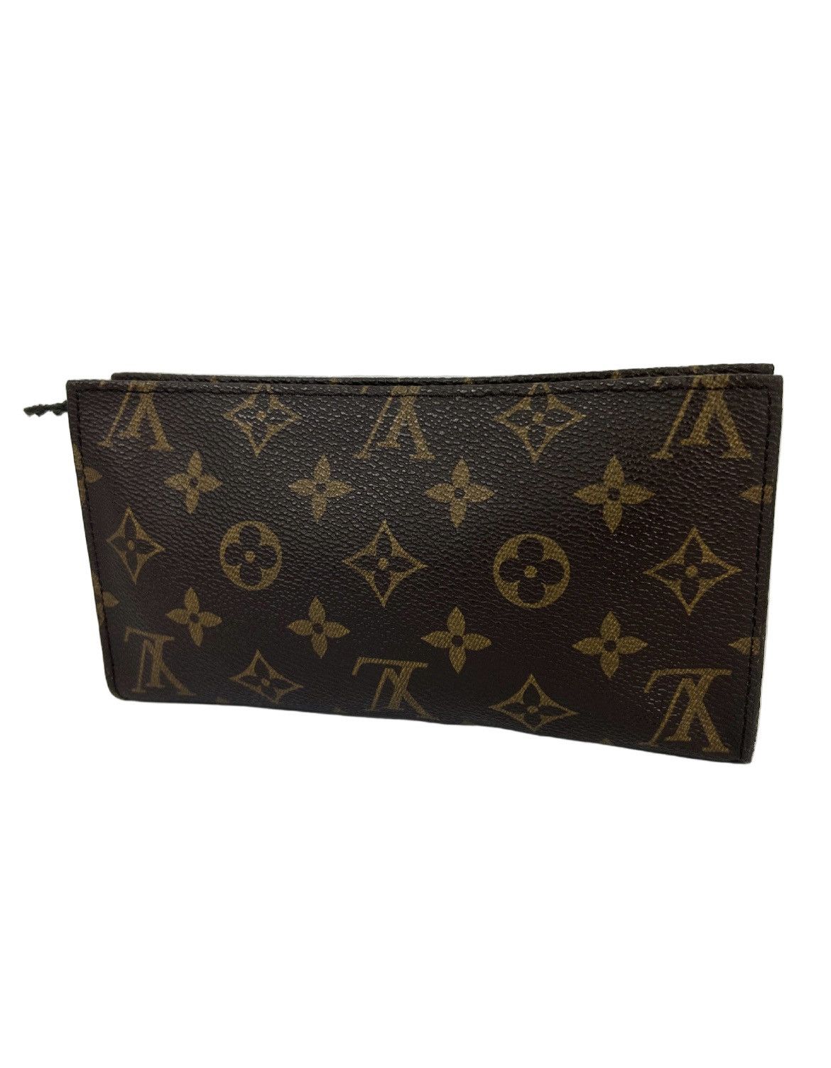 Louis Vuitton Louis Vuitton Monogram Toiletry Bag Size ONE SIZE - 3 Thumbnail
