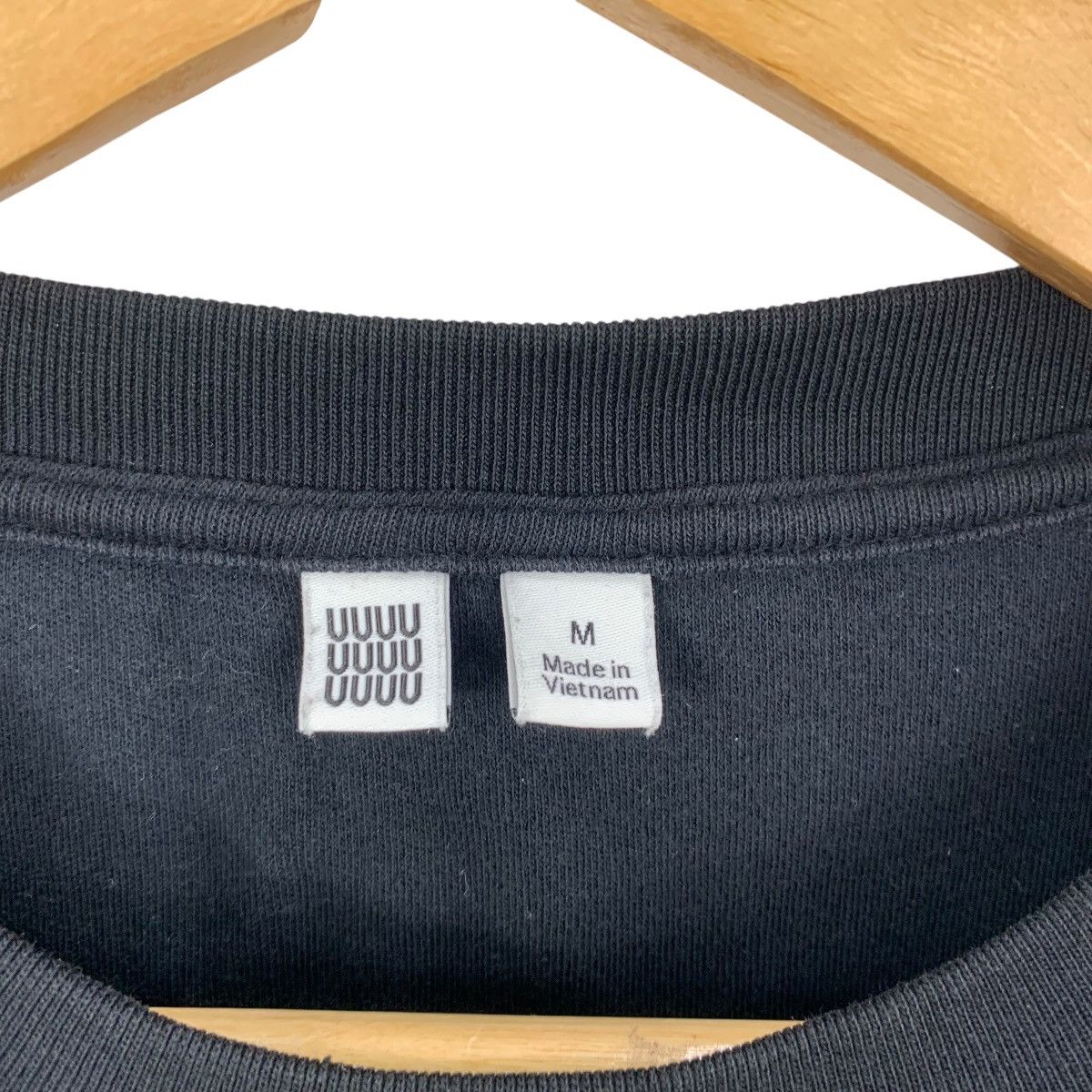 Lemaire LEMAIRE x UNIQLO COLLECTION Plain Black Tee Shirt Top UUU Size M / US 6-8 / IT 42-44 - 7 Thumbnail