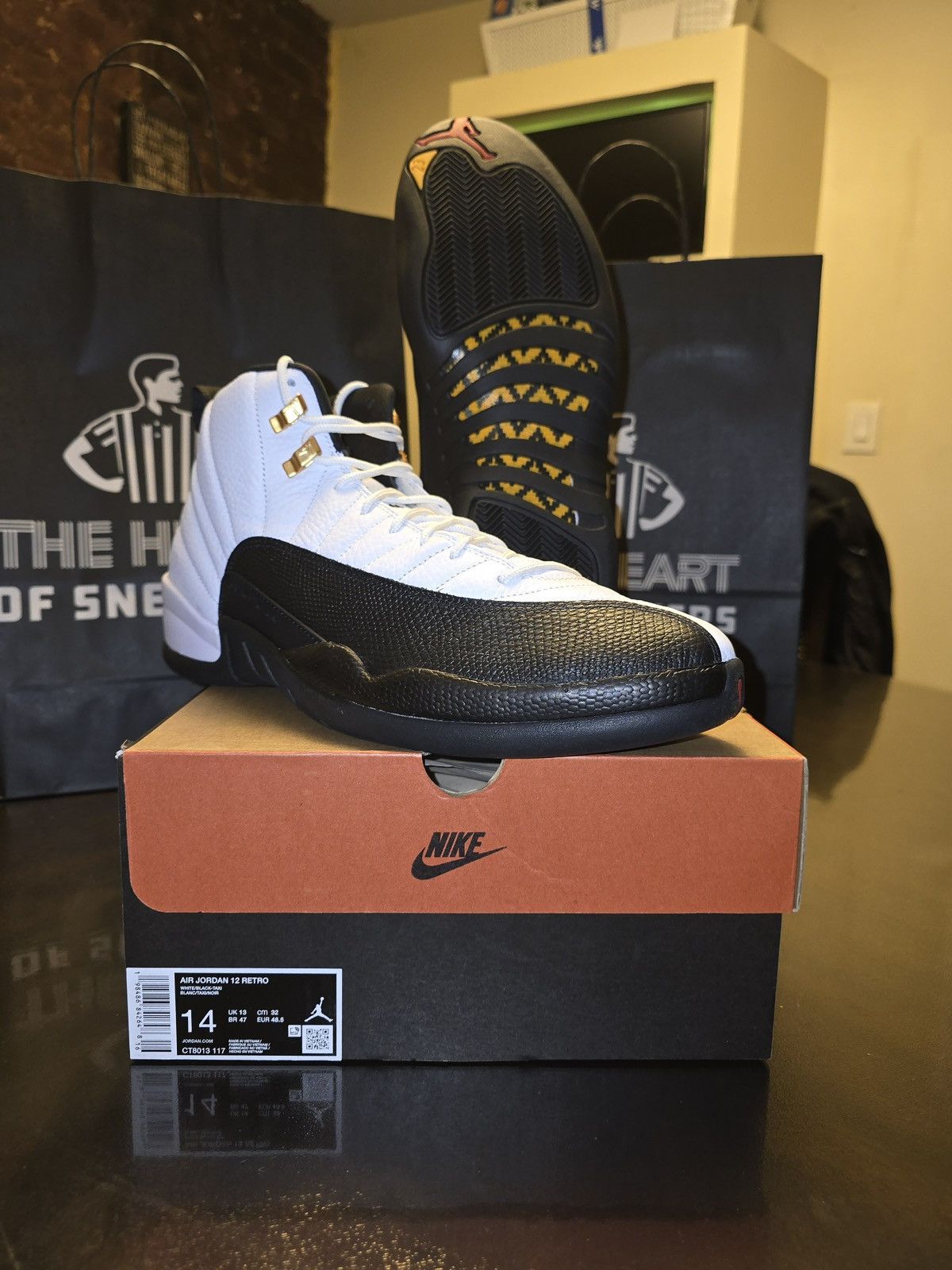 Jordan Brand Air Jordan 12 “Taxi” Size US 14 / EU 47 - 6 Thumbnail