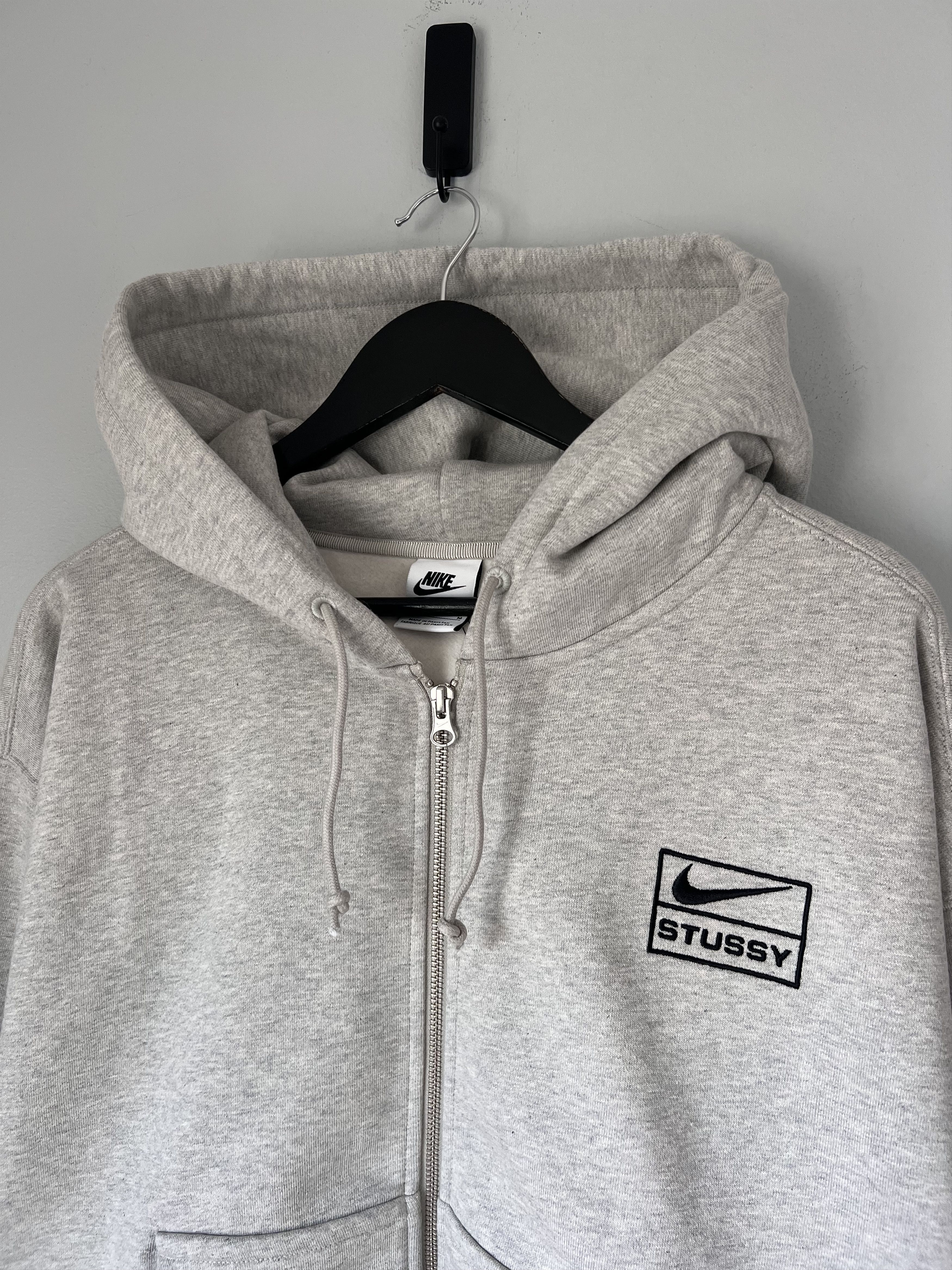 Vintage 90s Disney Mens Large Distressed Spell Out Mickey Baltimore T-Shirt Gray