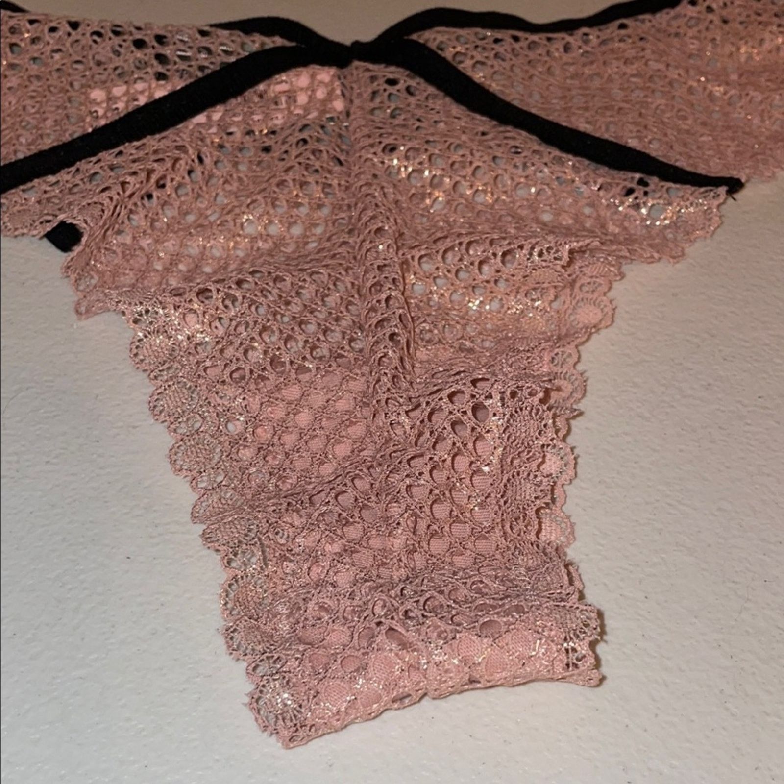 Victoria's Secret Victoria's Secret Thong VS Dusty Rose Shimmer VS VERY SEXY Size ONE SIZE - 3 Thumbnail