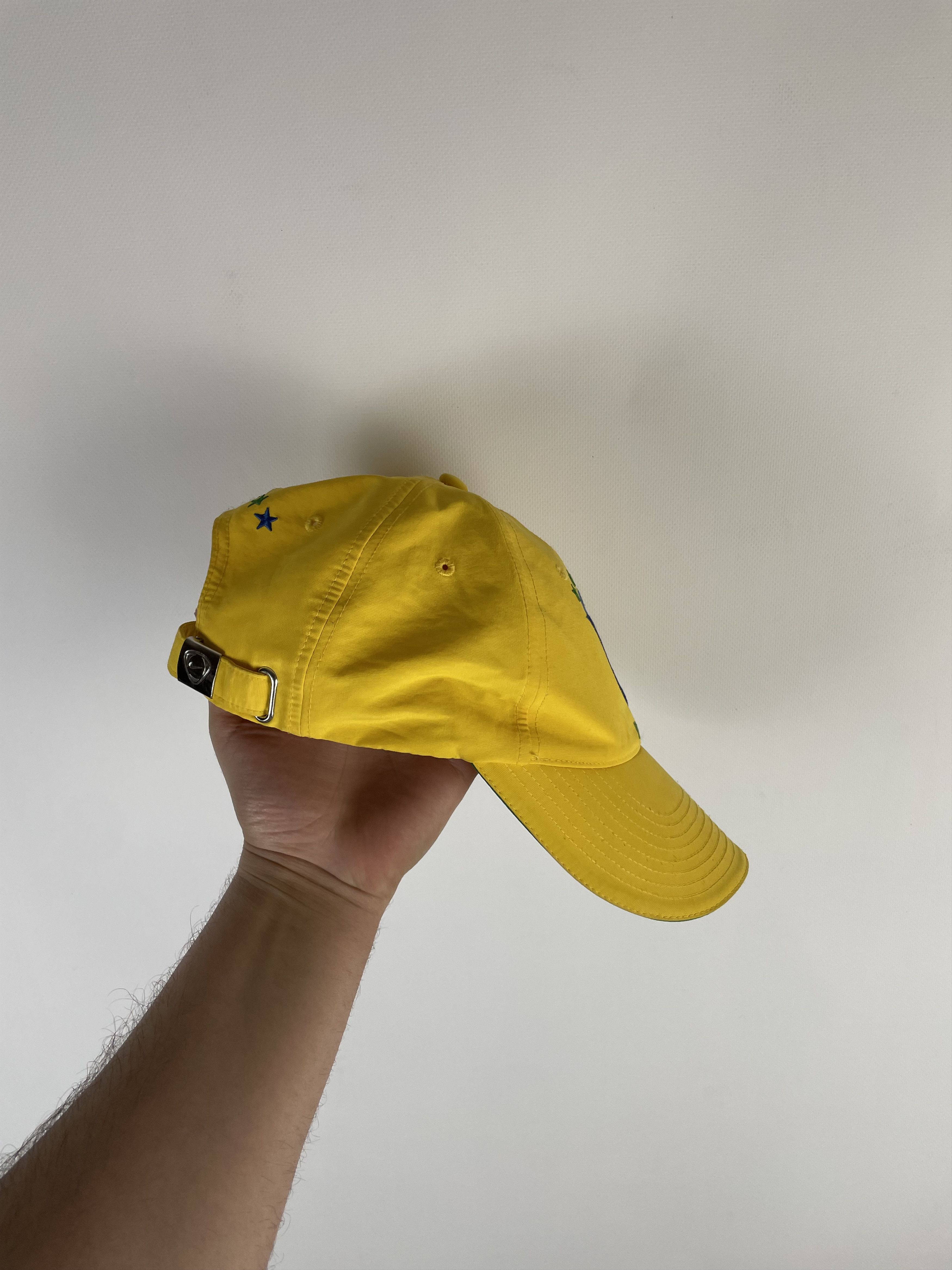 Nike Vintage Nike Brazil Cap Soccer Blokecore Football Y2K 90s Size ONE SIZE - 3 Thumbnail