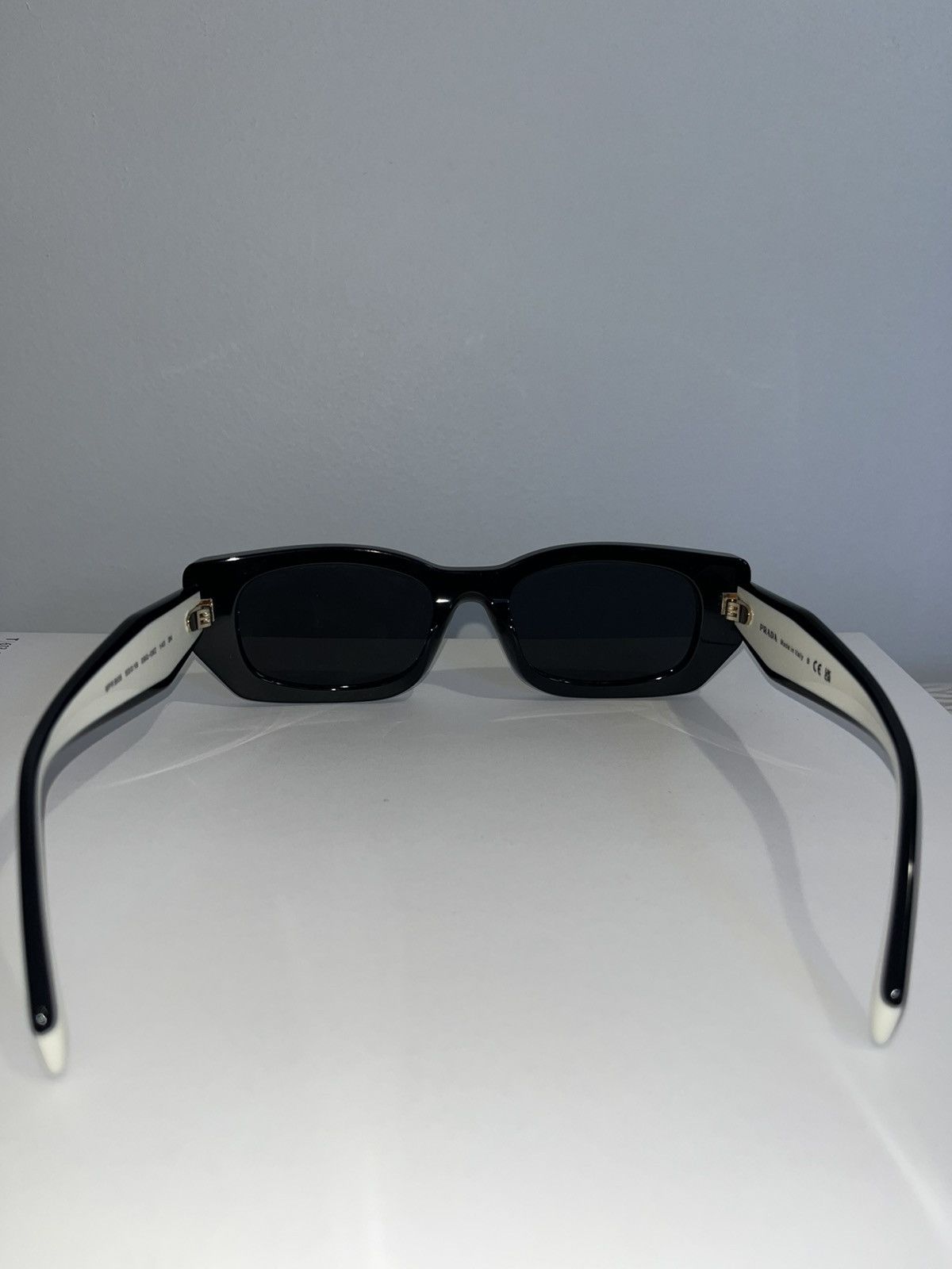 Prada Prada sunglasses Worn once Size ONE SIZE - 2 Thumbnail