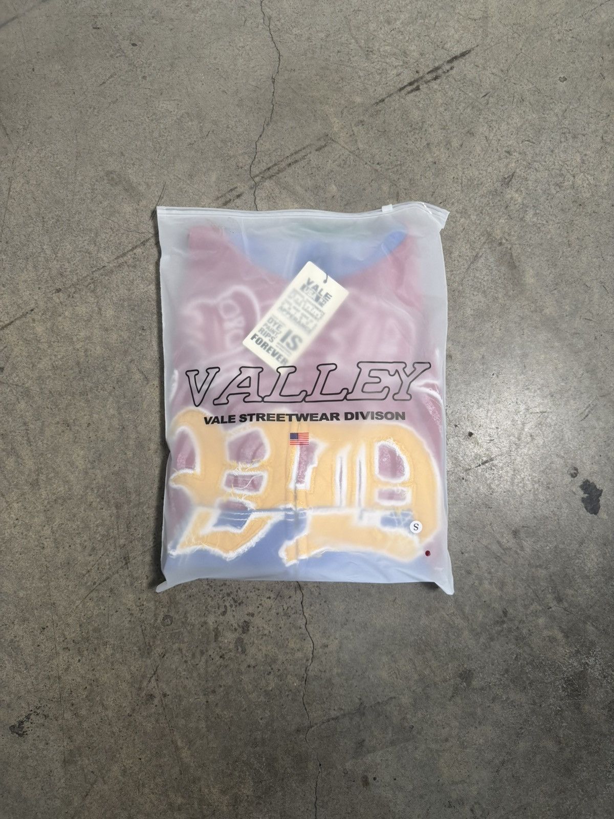 Vale Vale Forever Looney Tunes Zip Up Hoodie Size US S / EU 44-46 / 1 - 8 Thumbnail