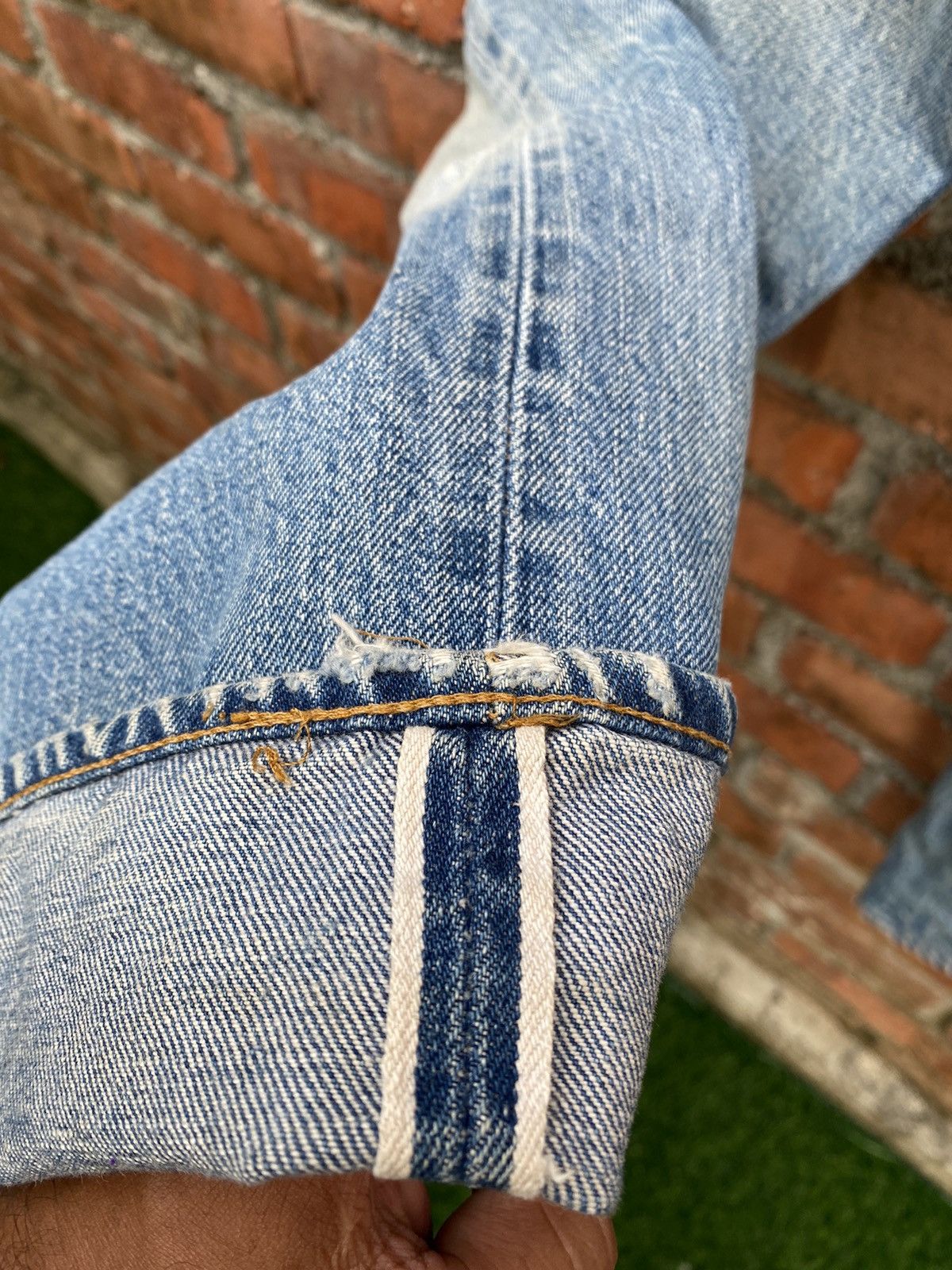 Levi's × Levi's Vintage Clothing × Vintage size 32x29 vintage levi's redline 80s distressed condition Size US 32 / EU 48 - 9 Thumbnail