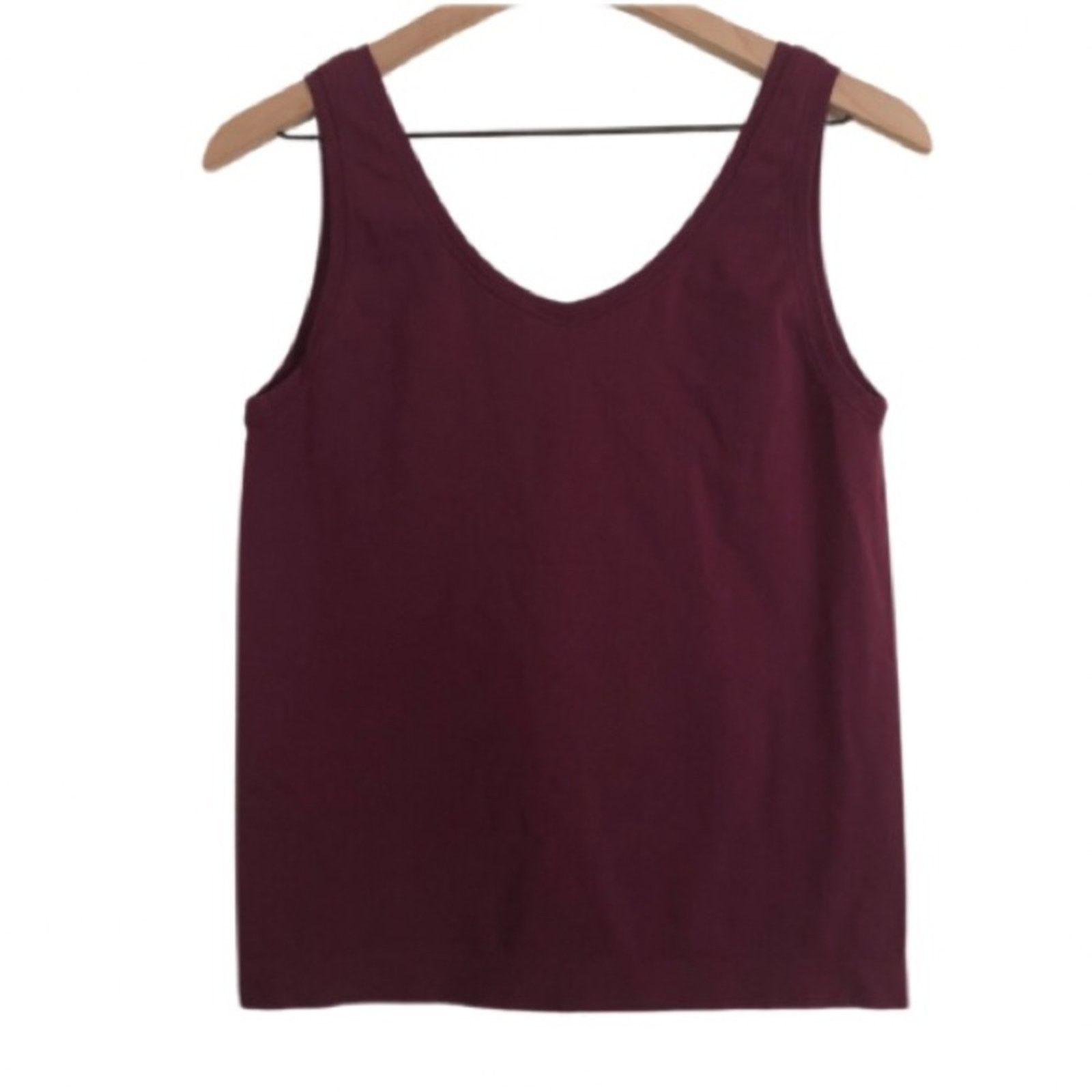 Other Activewear Athletic Sports Maroon Red VNeck Stretch Tank Top Size M / US 6-8 / IT 42-44 - 1 Thumbnail