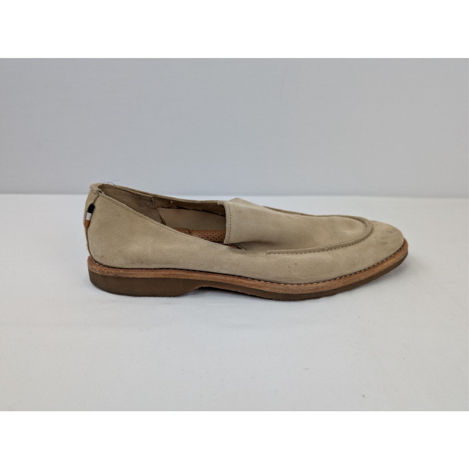 Allen Edmonds o1rshd1 CC20 Denali Venetian slip-on loafer Boots bone/beige Size US 10 / EU 43 - 4 Thumbnail