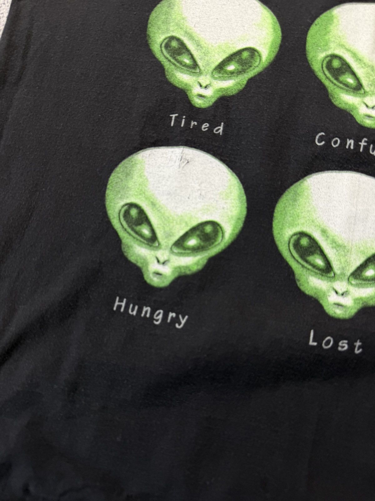 Vintage Vintage ALIEN MOODS 90s FLUORESCENT PRINT SINGLE STITCH TEE Size US L / EU 52-54 / 3 - 9 Thumbnail