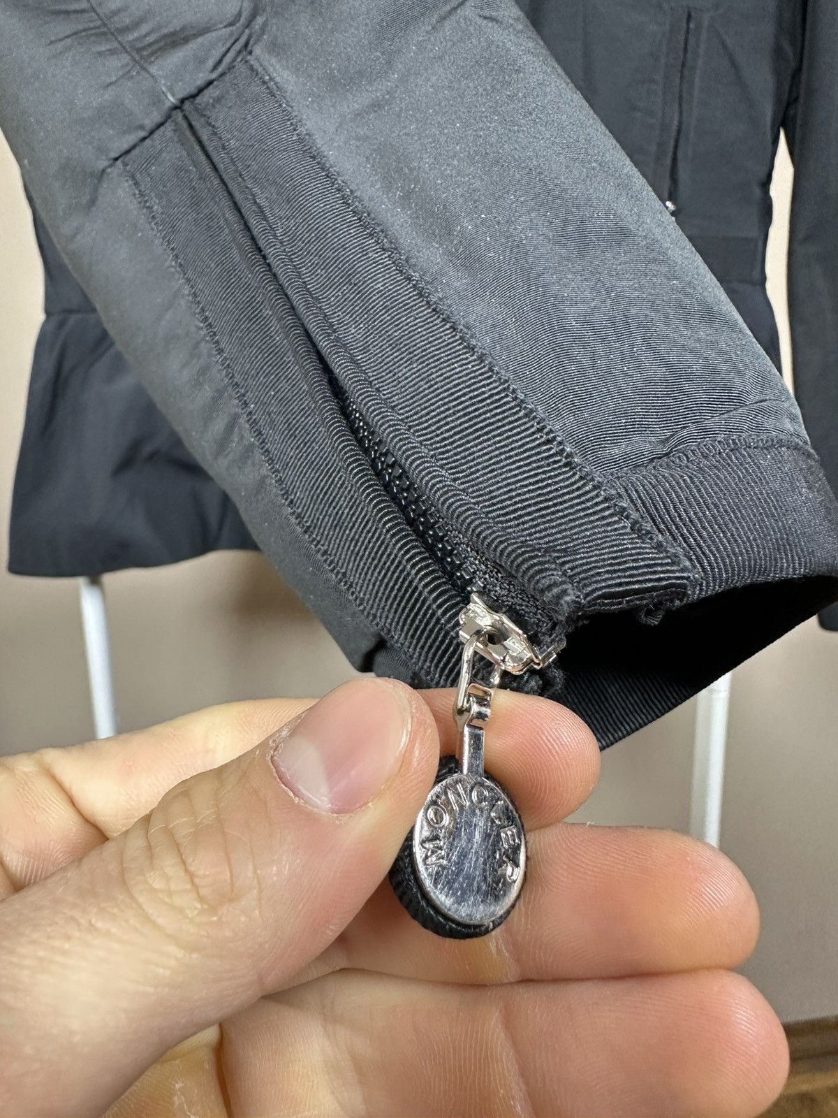 Moncler Moncler duval giubbotto jacket Size S / US 4 / IT 40 - 3 Thumbnail
