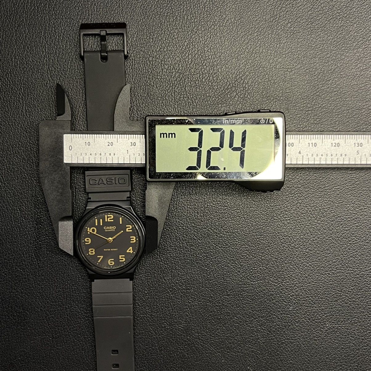 Casio × Japanese Brand Casio Minimalist Classic Retro Watch – Black Gold Size ONE SIZE - 7 Thumbnail