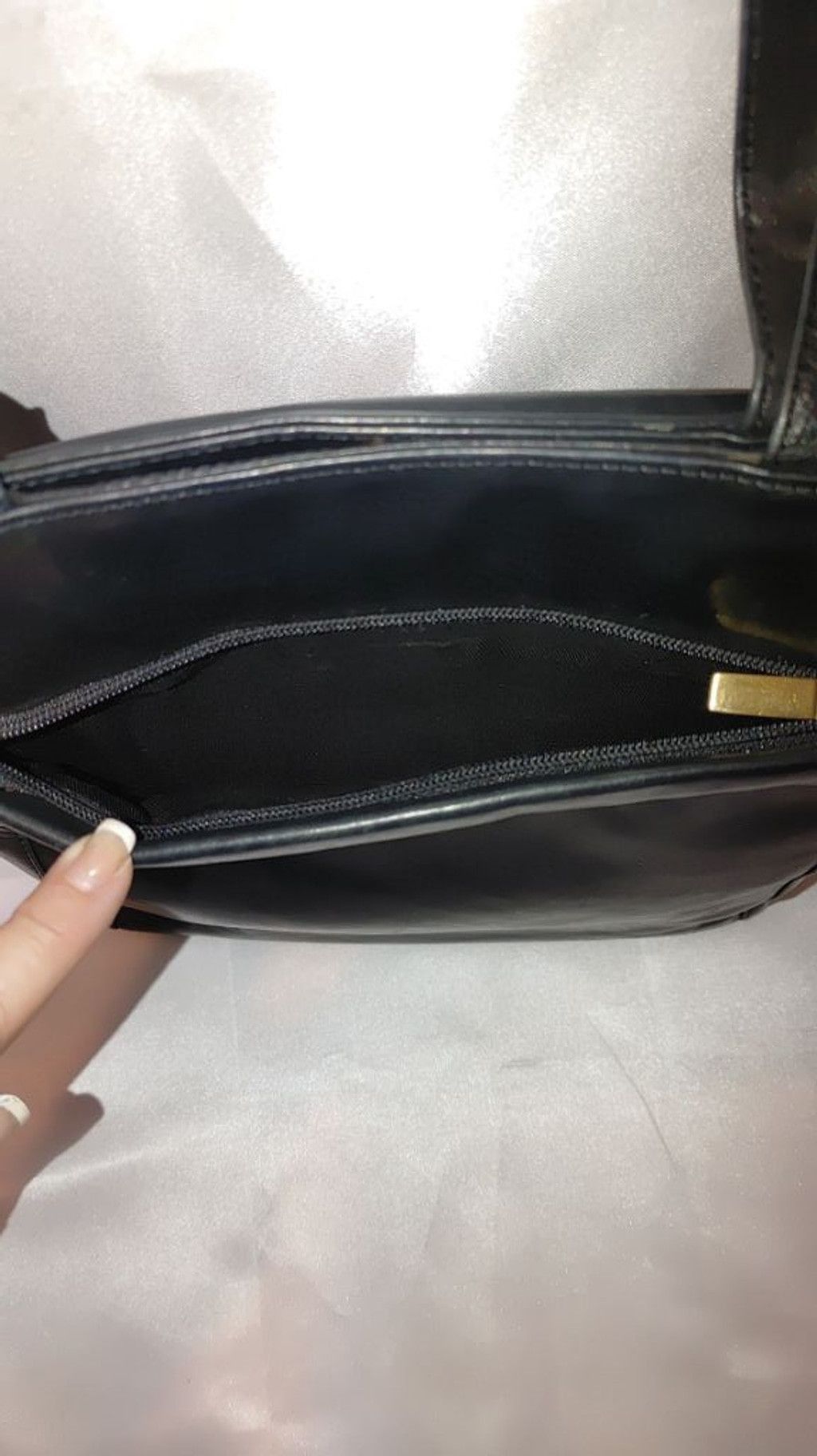 Wilsons Leather Wilsons Leather Shoulder Bag Size ONE SIZE - 4 Thumbnail