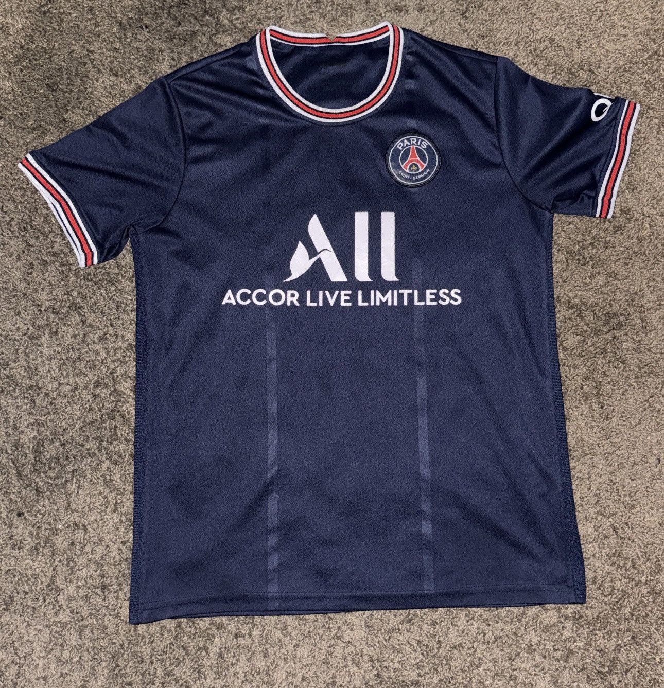 Vintage Neymar Jr PSG Jersey Size US L / EU 52-54 / 3 - 1 Thumbnail