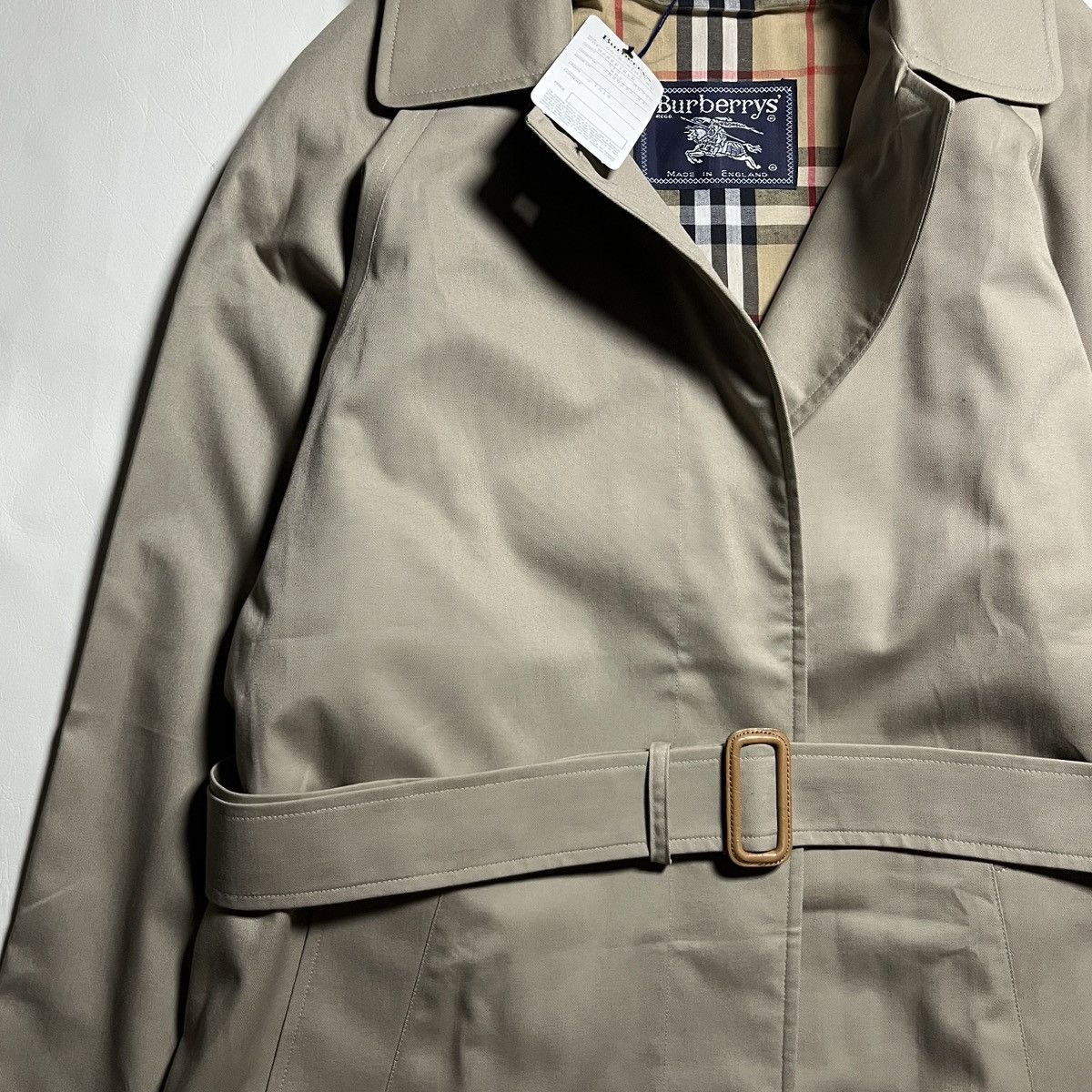 Burberry Brand New Vintage Burberry Trench Coat Size US M / EU 48-50 / 2 - 2 Thumbnail