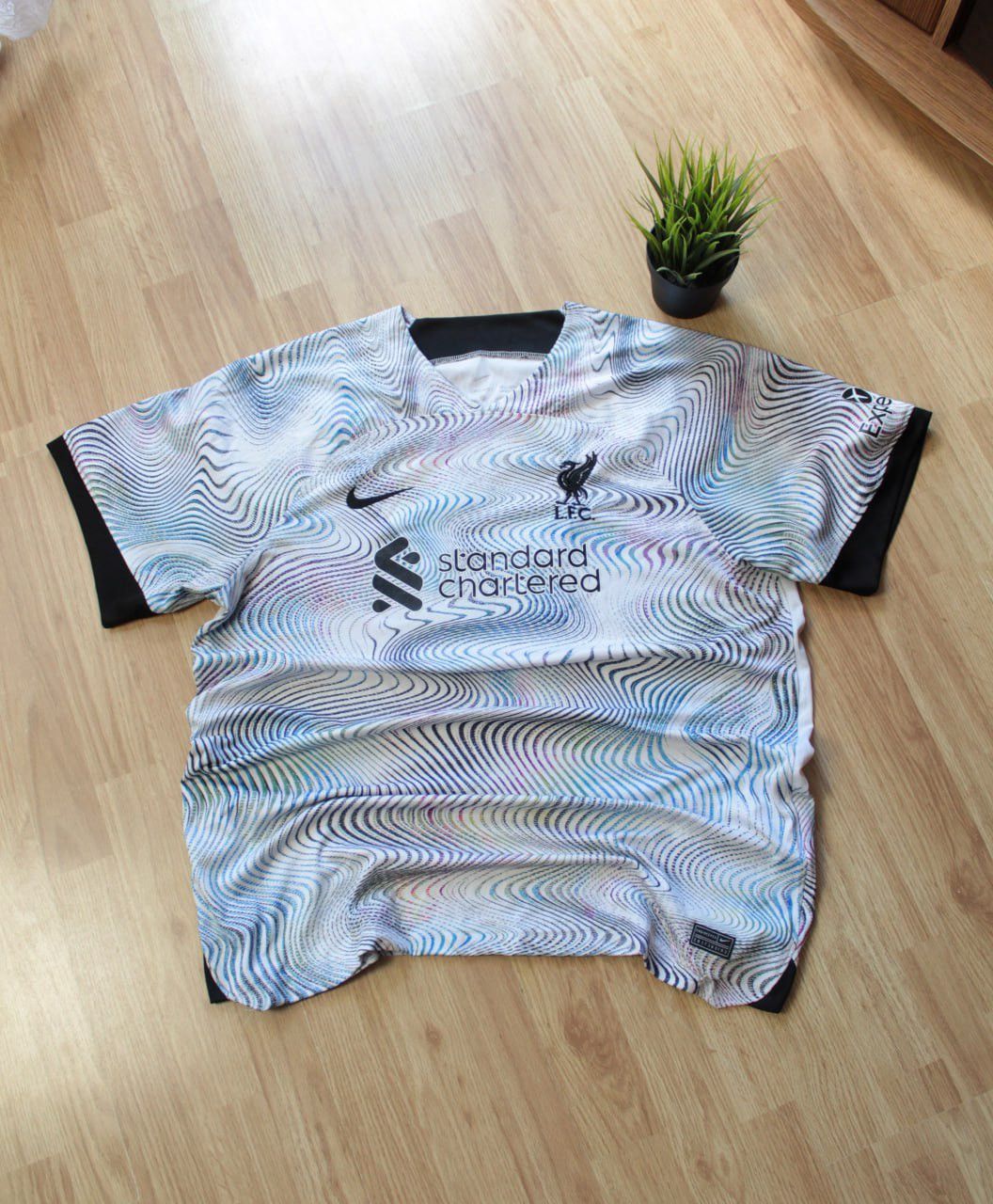 Nike 🔥 Nike Liverpool #11 M Salah Soccer Jersey T Shirt Football Size US XXL / EU 58 / 5 - 2 Thumbnail