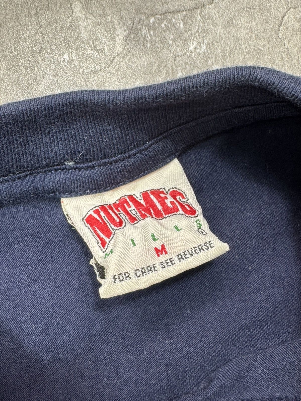 Nutmeg Vintage 90s Nutmeg Georgetown Hoyas Shirt Over Print Tee Size US M / EU 48-50 / 2 - 5 Thumbnail