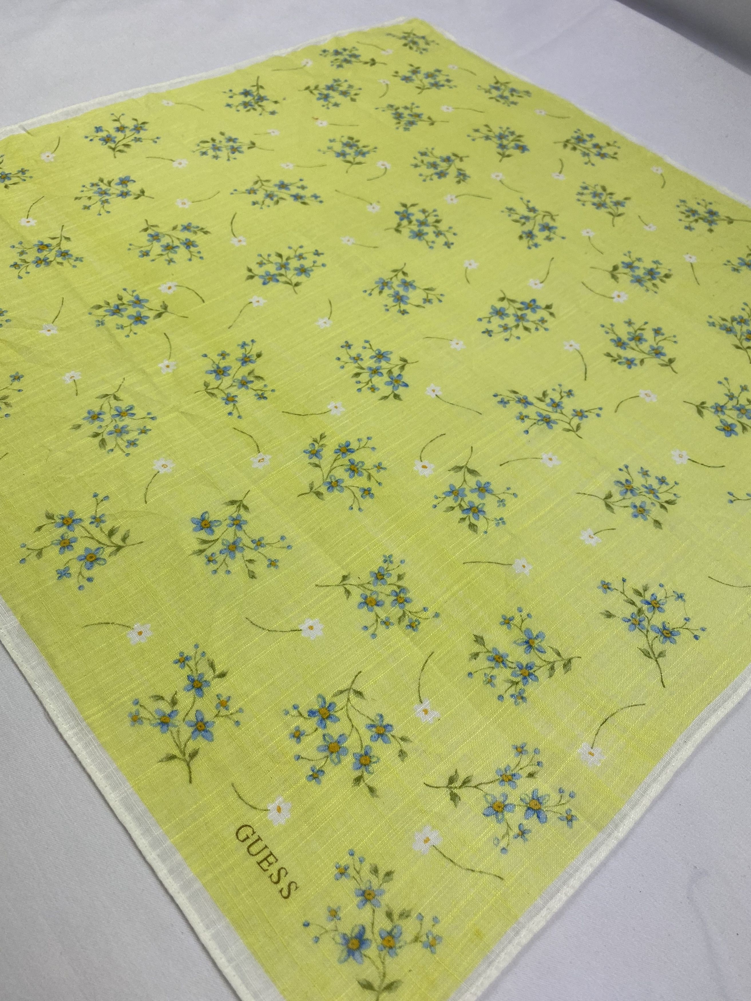 Guess × Vintage Guess Handkerchief / Bandana / Neckerchief Size ONE SIZE - 4 Thumbnail