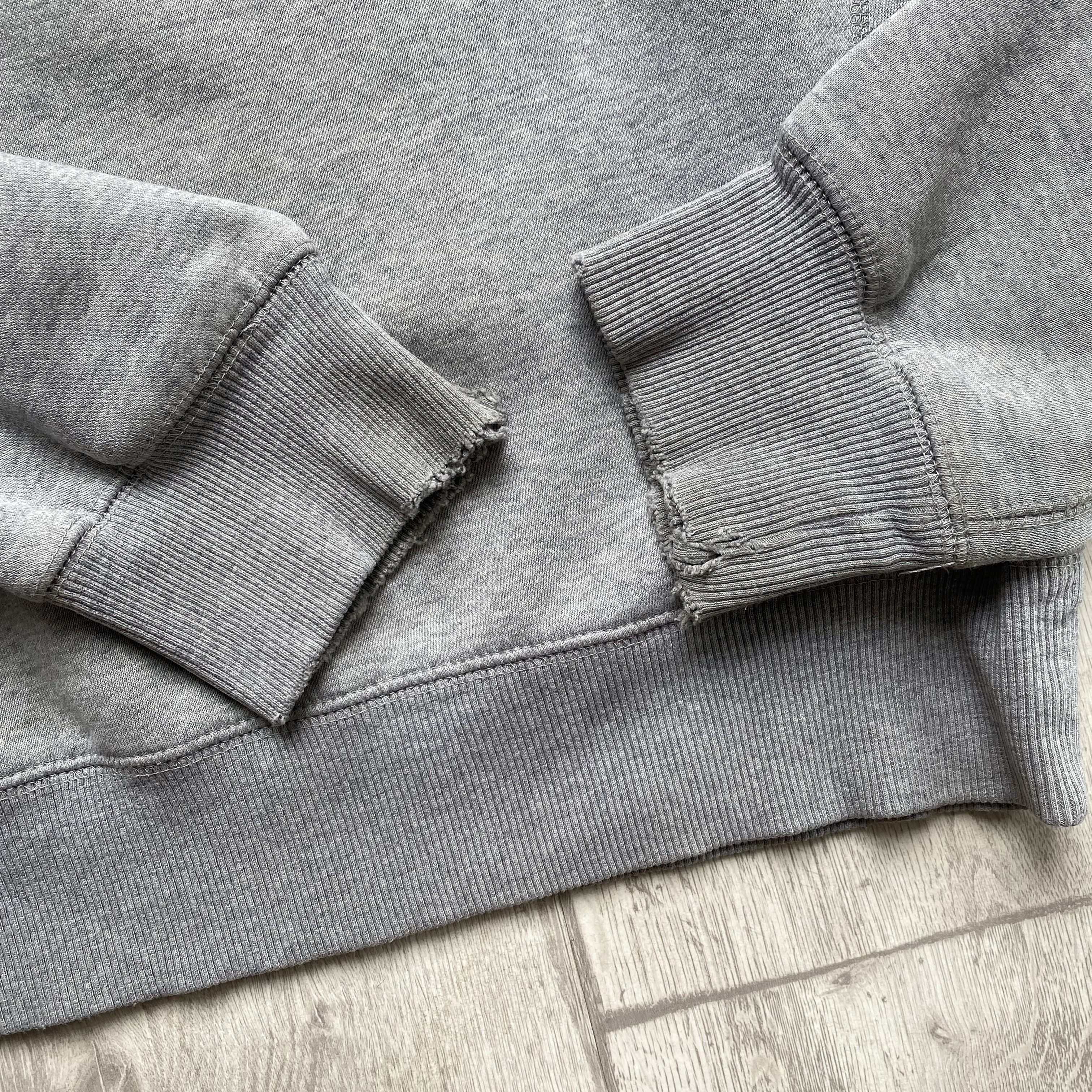 Nike 🦏Trashed 90s Nike sweatshirt mini swoosh Vintage Distressed Size US XS / EU 42 / 0 - 9 Thumbnail