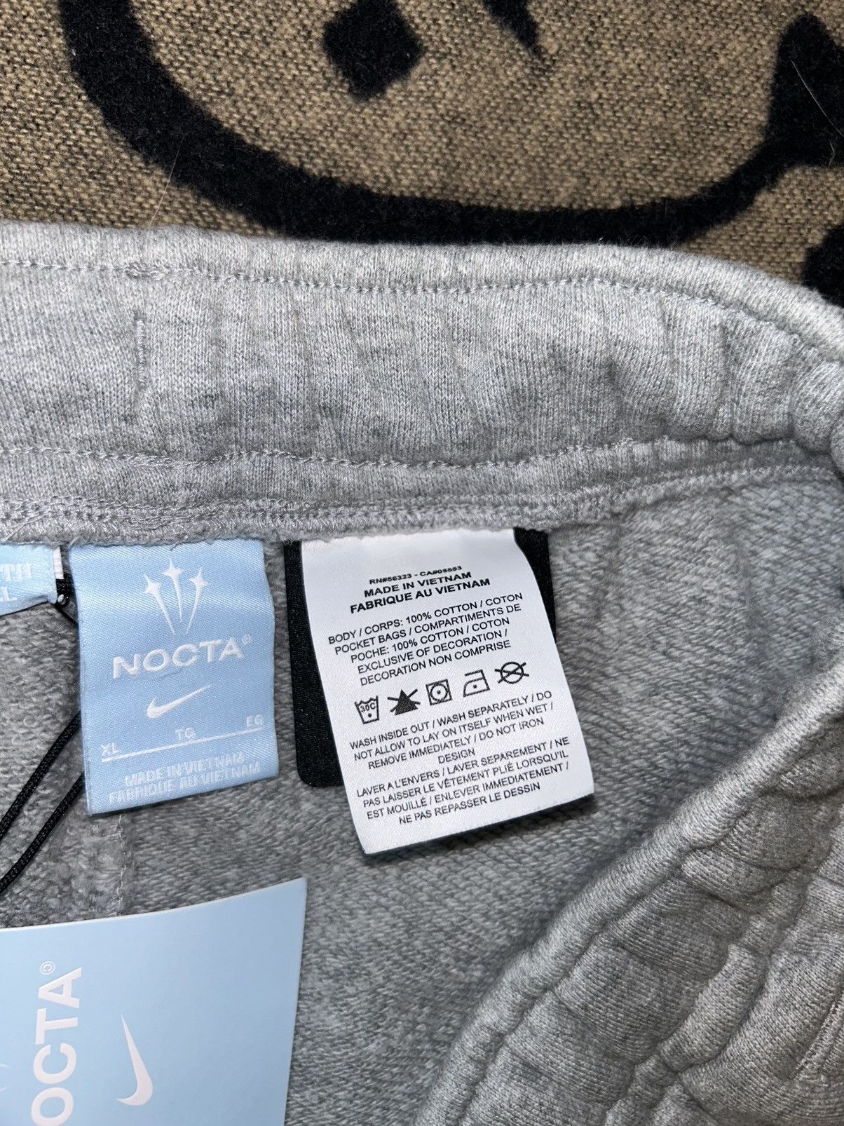 Drake × Nike NOCTA Fleece Basketball Pants Size US 35 - 9 Thumbnail