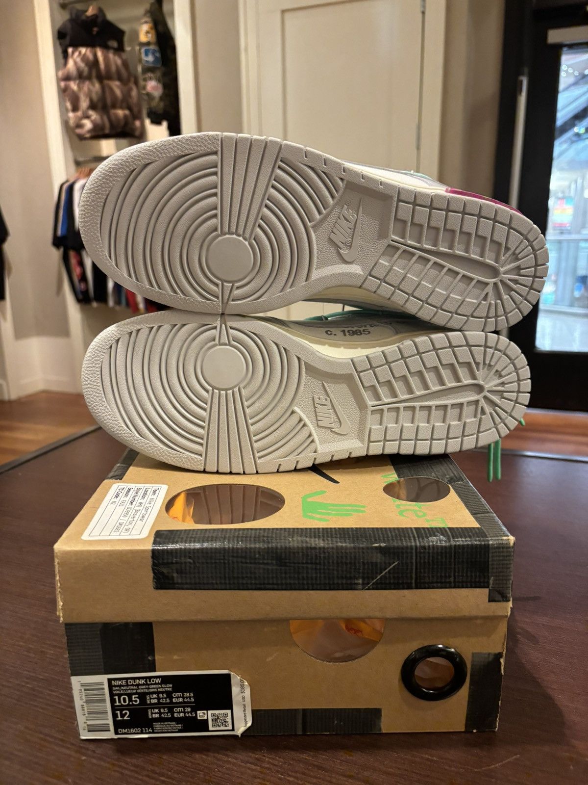 Nike × Off-White Nike Dunk Low Off-White Lot 4 Size US 10.5 / EU 43-44 - 7 Thumbnail
