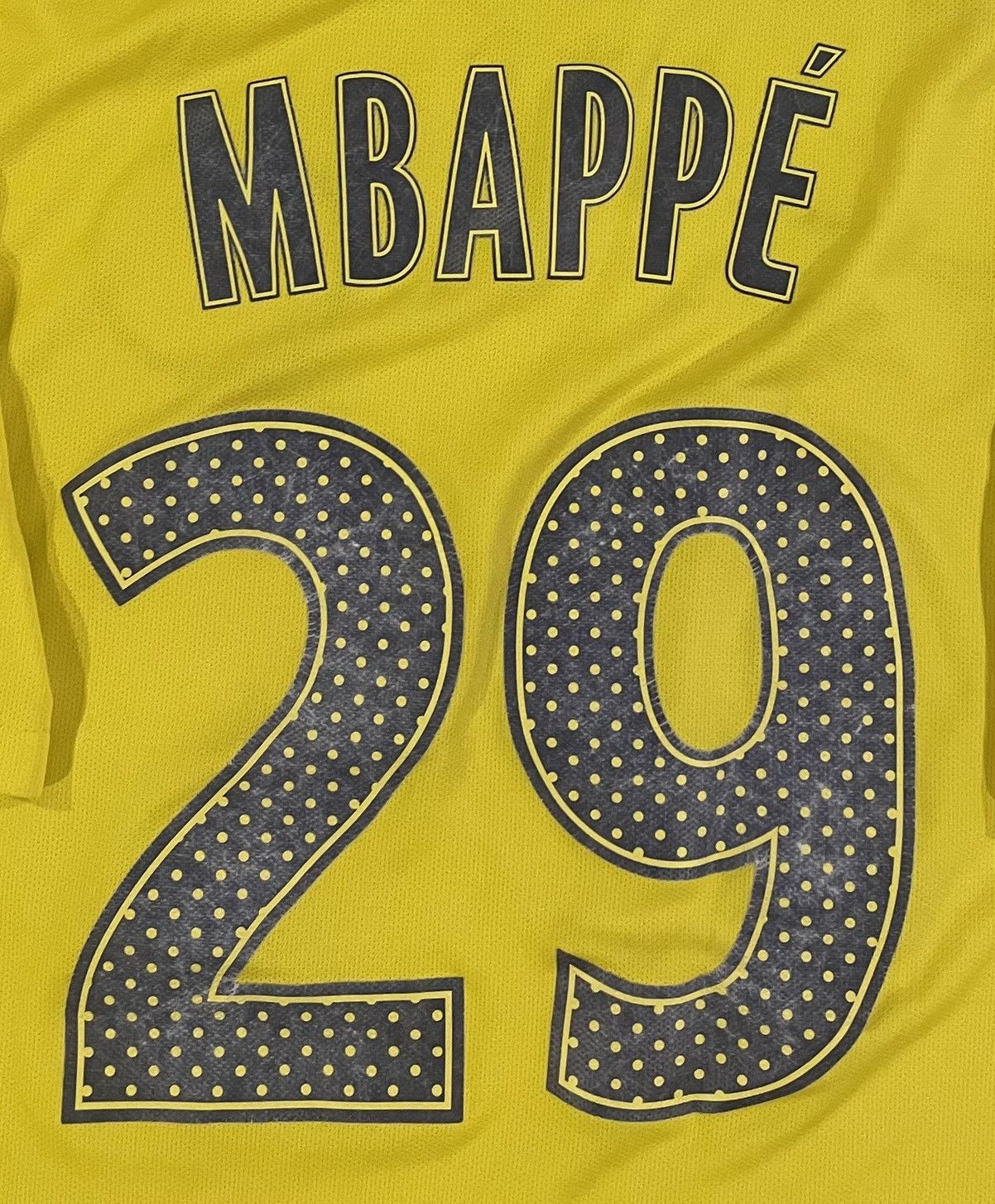 Nike Nike 2017/18 PSG Kylian Mbappe #29 Jersey Men’s Size Medium Size US M / EU 48-50 / 2 - 7 Thumbnail