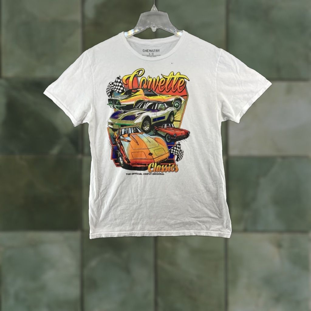 Vintage Chevrolet T Shirt Mens Large White Chevy Corvette Graphic T - Cars Retro Vintage Theme Men's Regular Short Sleeve Crew Neck - Size US L / EU 52-54 / 3 - 1 Thumbnail