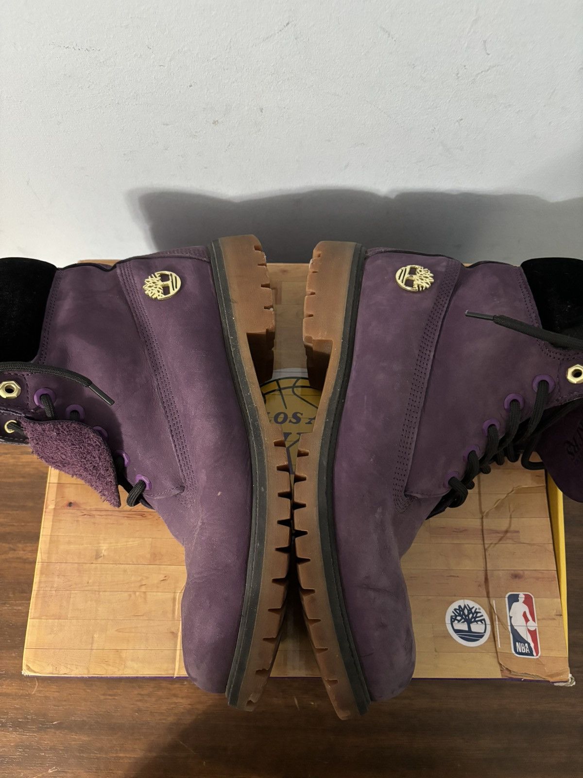 NBA × Timberland Timberland 6” Boot NBA Los Angeles Lakers Size US 10 / EU 43 - 4 Thumbnail