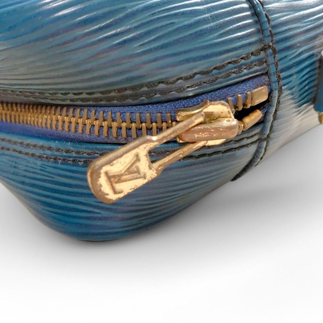 Louis Vuitton Louis Vuitton - Epi Trocadero Shoulder Bag Blue Size ONE SIZE - 7 Thumbnail