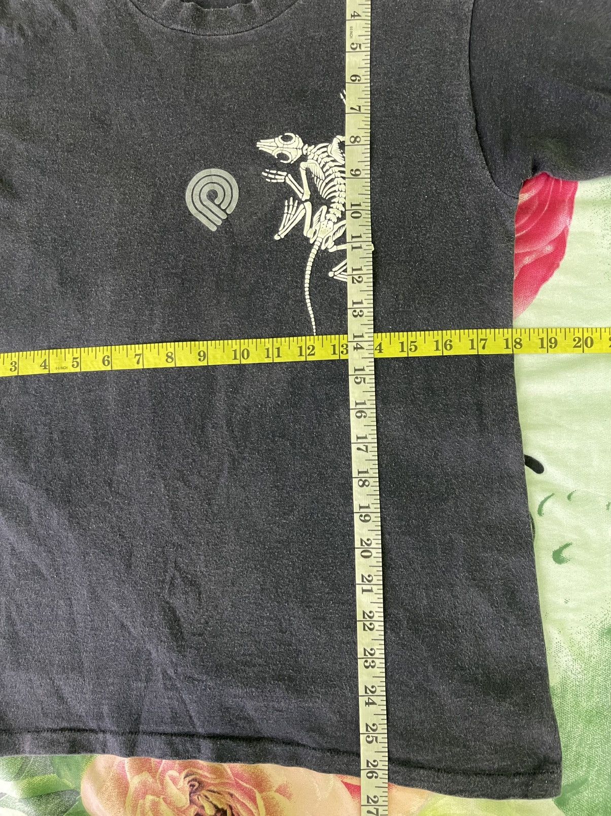 Powell Peralta Thrashed 1988 Vintage Powell Peralta Rat Bones T-Shirt Size US S / EU 44-46 / 1 - 16 Thumbnail