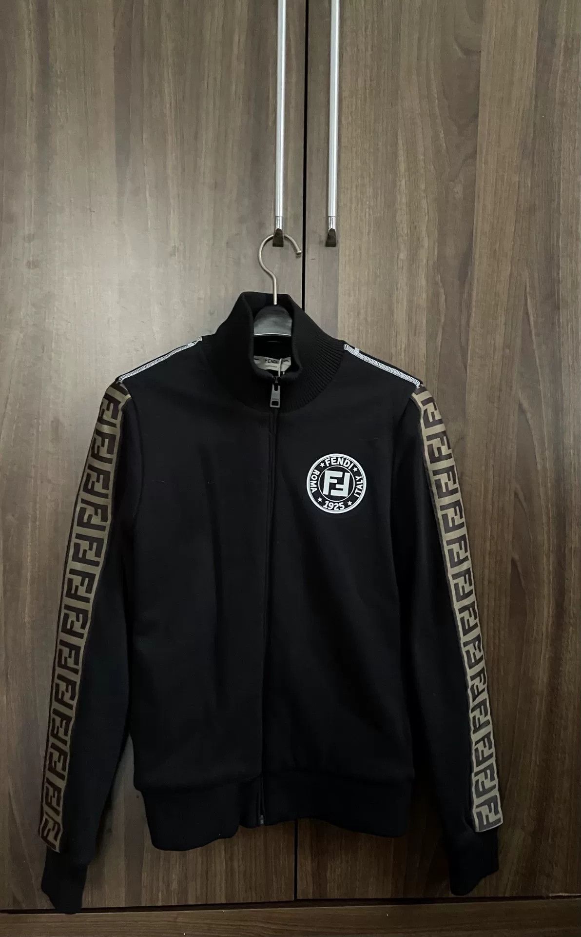 Fendi Fendi Black Sweatshirt Size 40 Size US XXS / EU 40 - 1 Thumbnail