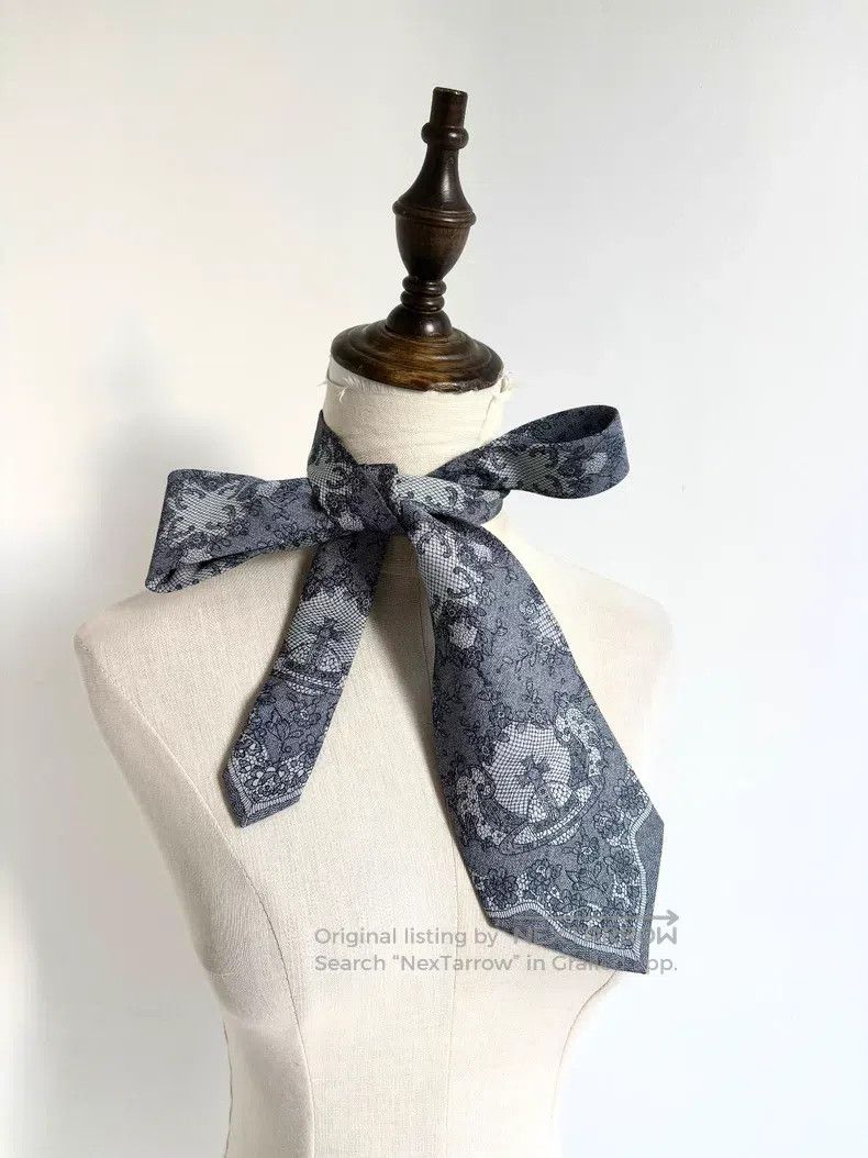 Vivienne Westwood Vivienne Westwood Ice Blue Lace Printed Saturn Floral Tie Size ONE SIZE - 1 Thumbnail