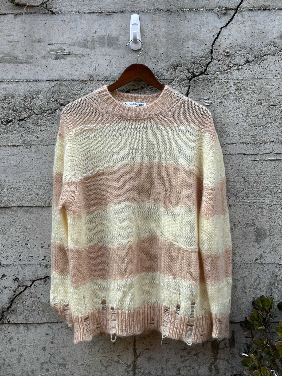 Acne Studios RARE GRAIL Acne Studios Italian cobain distressed knit Size US L / EU 52-54 / 3 - 2 Thumbnail