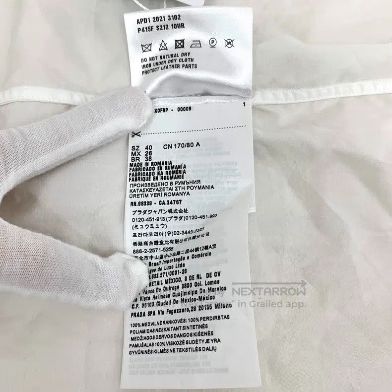 Prada Prada White logo-decorated cotton lapel single-breasted lo Size US XXS / EU 40 - 8 Thumbnail