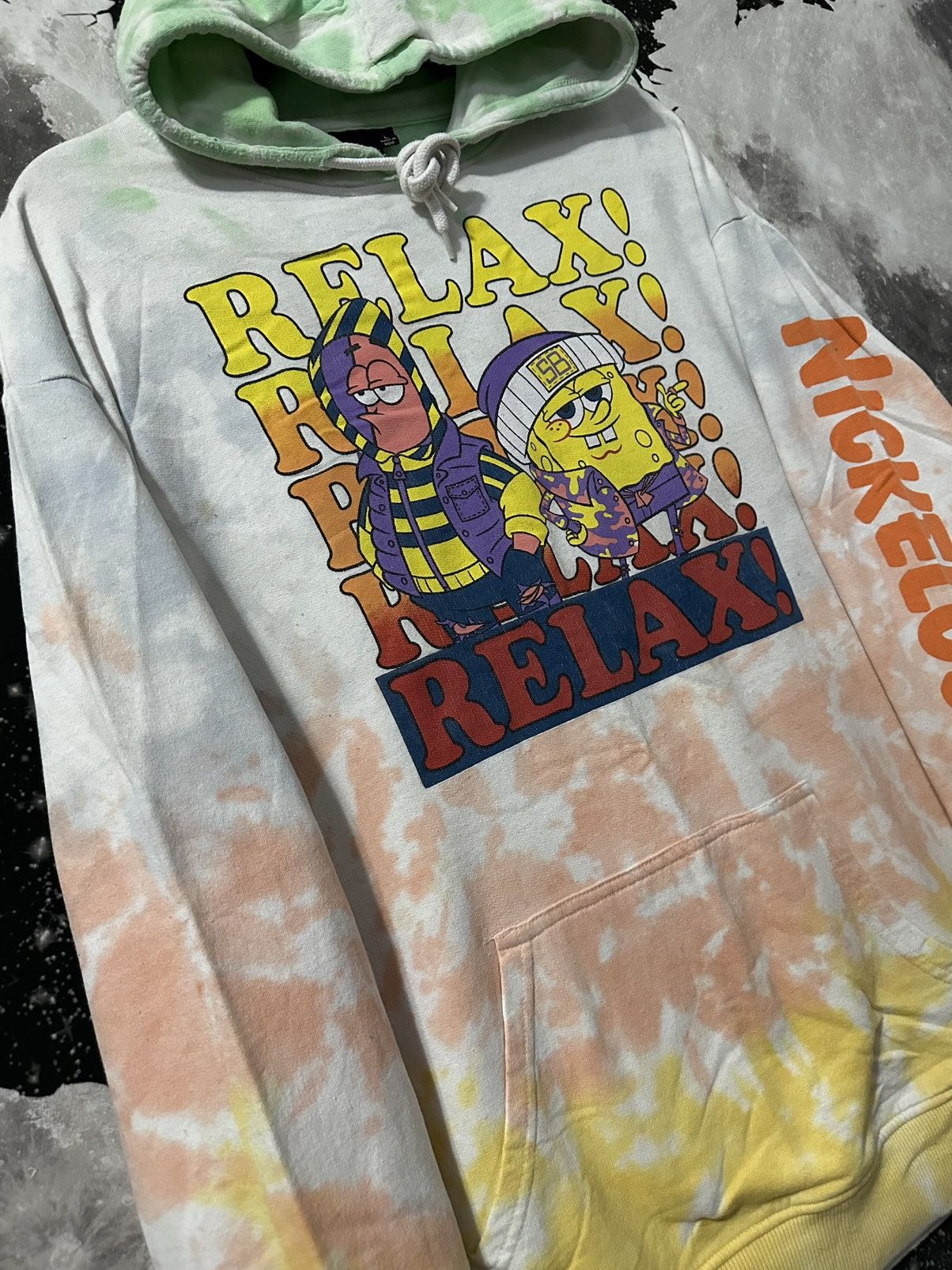 Nickelodeon SpongeBob Squarepants Relax! Tie-Dye Hoodie Size US L / EU 52-54 / 3 - 4 Thumbnail