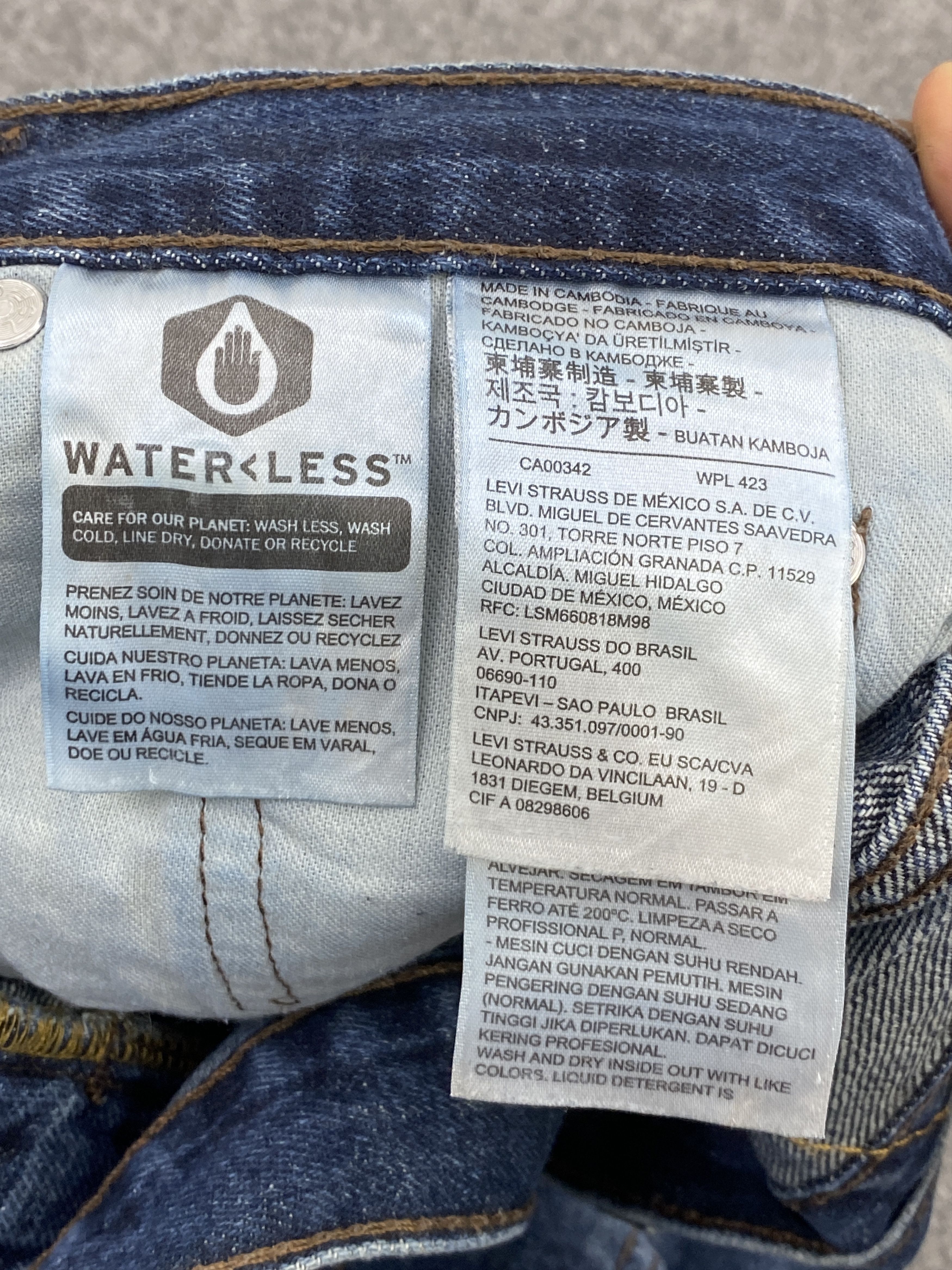 Levi's Vintage Levis 527 Flared Bootcut Denim DP2701 Size US 30 / EU 46 - 8 Thumbnail