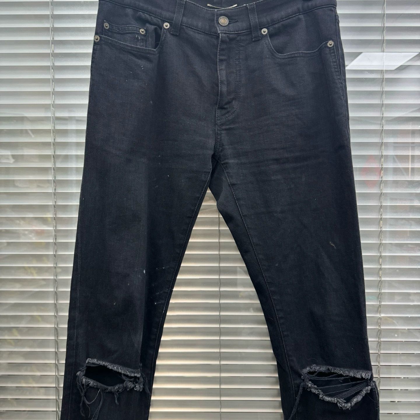 Saint Laurent Paris Saint Laurent SLP Distressed Knee Cut Jeans - Size 32 Size US 32 / EU 48 - 3 Thumbnail