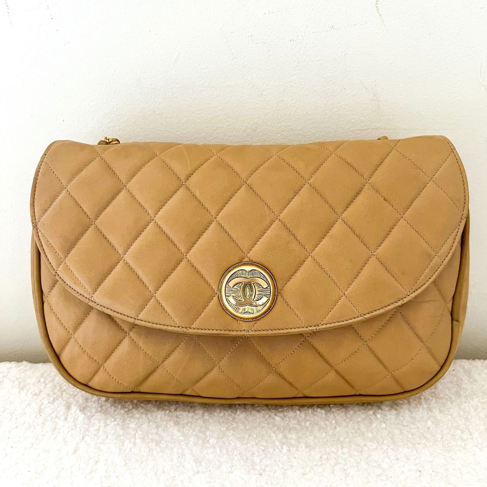 Chanel CHANEL Vintage Beige Quilted Lambskin Half Moon Flap Bag Size ONE SIZE - 14 Thumbnail