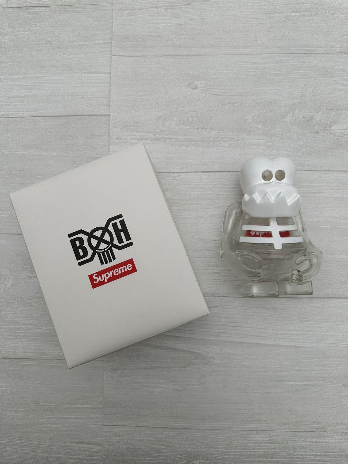 Bounty Hunter × Supreme Supreme x Bounty Hunter Skull Kun Figurine Lucite White Box Size ONE SIZE - 2 Thumbnail