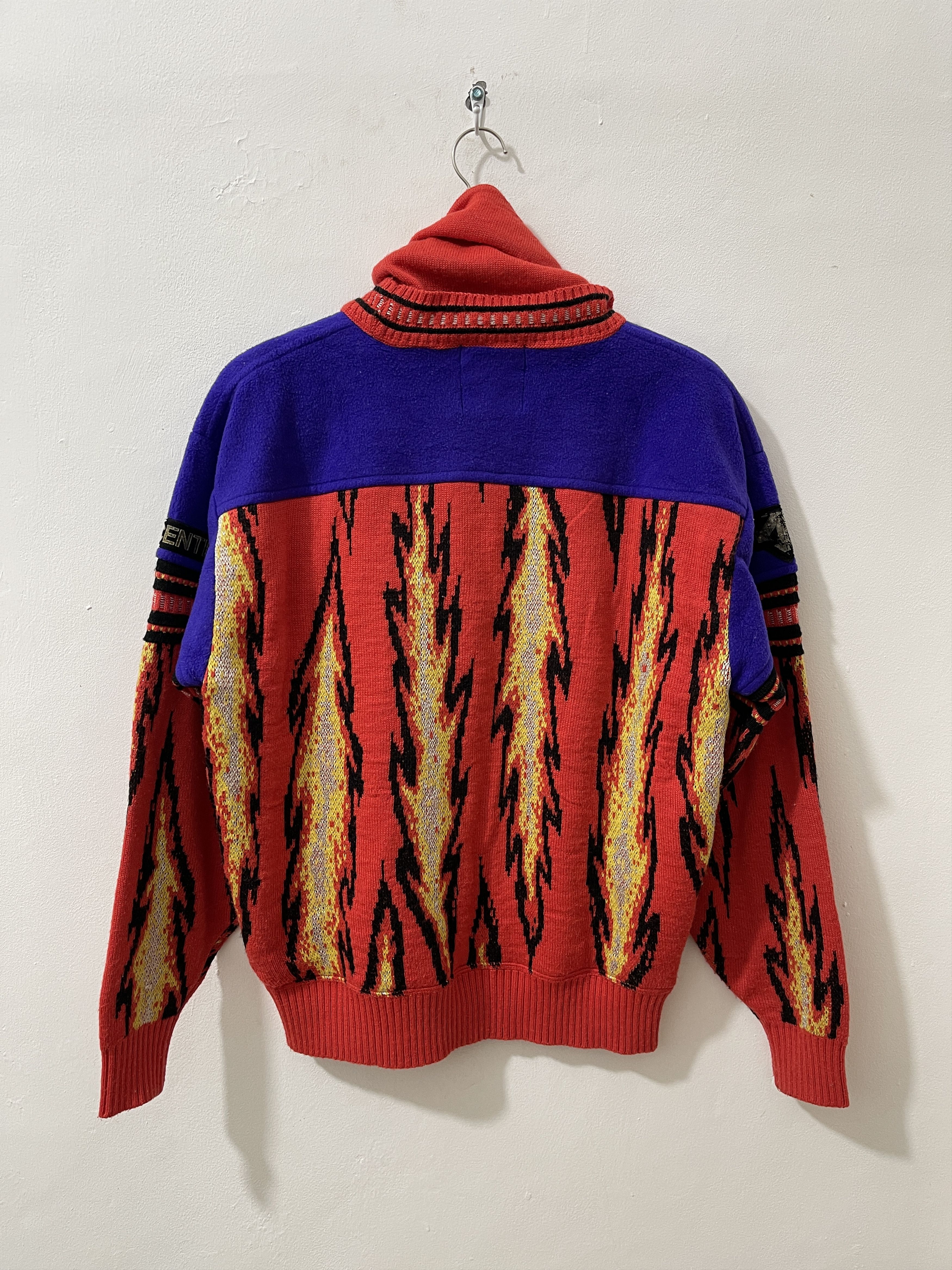 Vintage 90s Descente Crazy Fire Flames Ninja Longsleeve Size US L / EU 52-54 / 3 - 10 Thumbnail