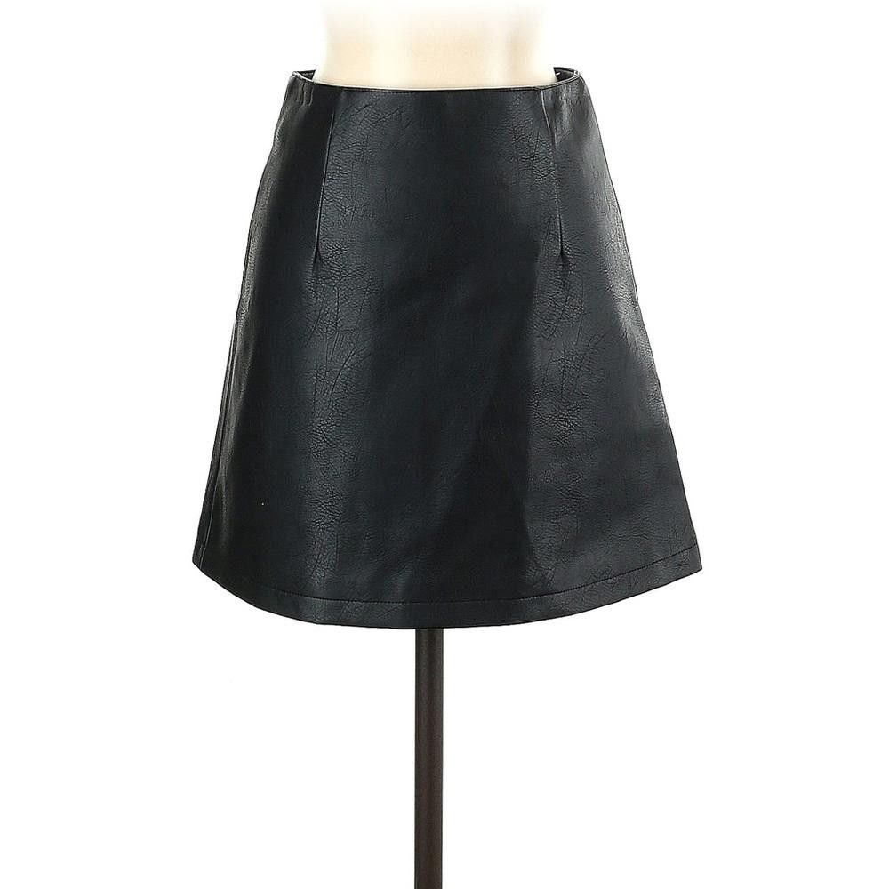 Designer Black Urban Revivo Skirt Size 26" / US 2 / IT 38 - 1 Thumbnail