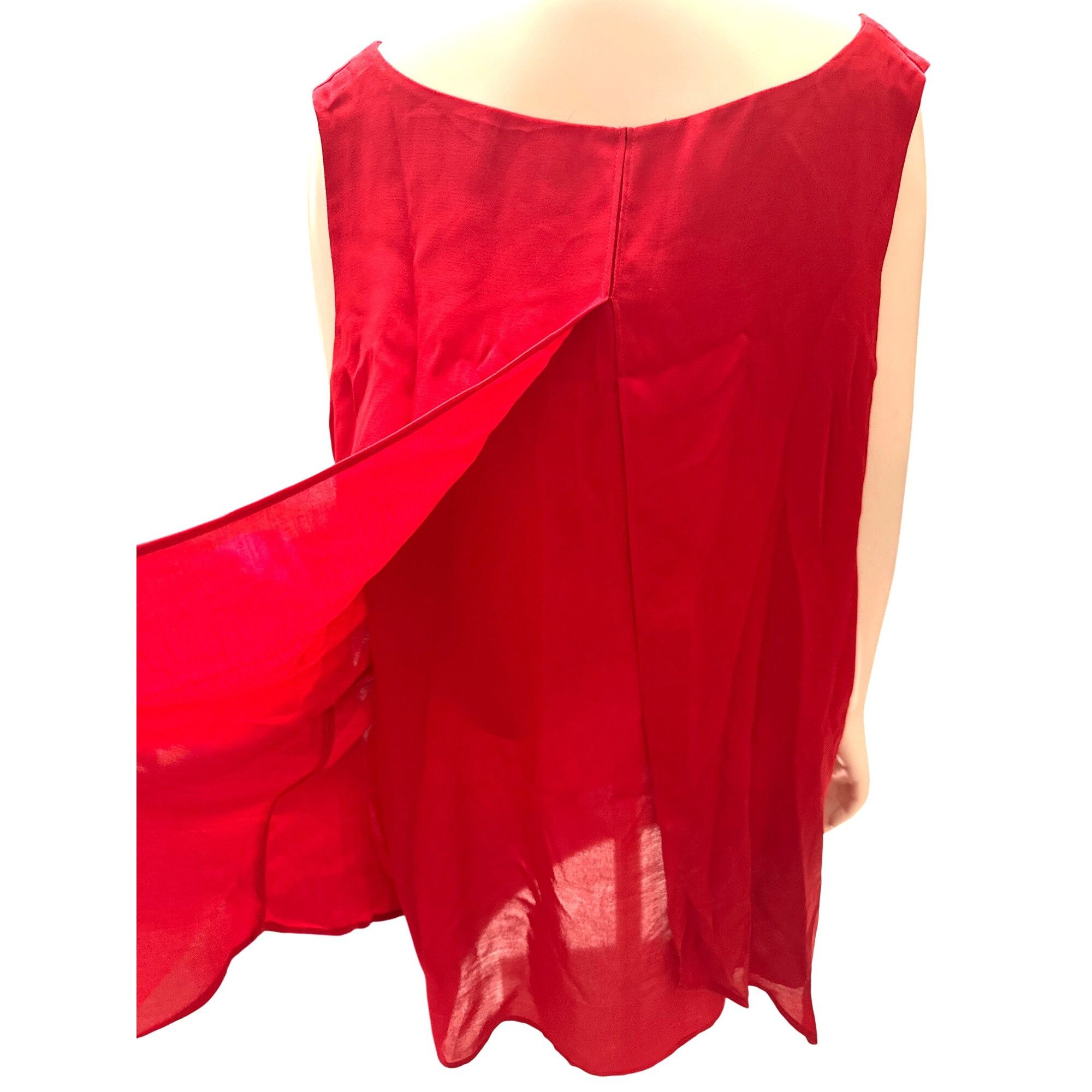Ann Taylor Ann Taylor XL Red Chic Sleeveless Layered Tank Top V Neck Sh Size XL / US 12-14 / IT 48-50 - 7 Thumbnail