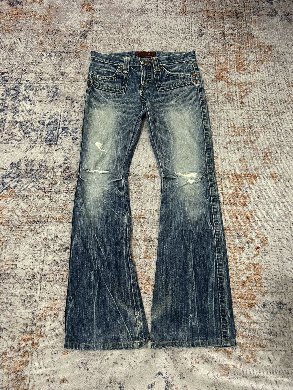 Vintage Et Boite Mudwash Distressed Flare Jeans