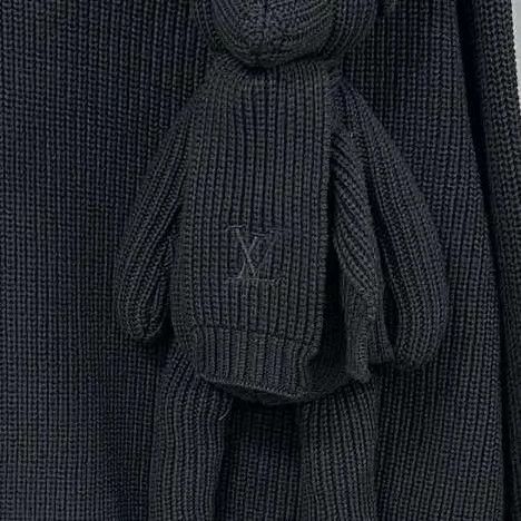 Louis Vuitton LV teddy bear sweater M 99 new Size US M / EU 48-50 / 2 - 5 Thumbnail