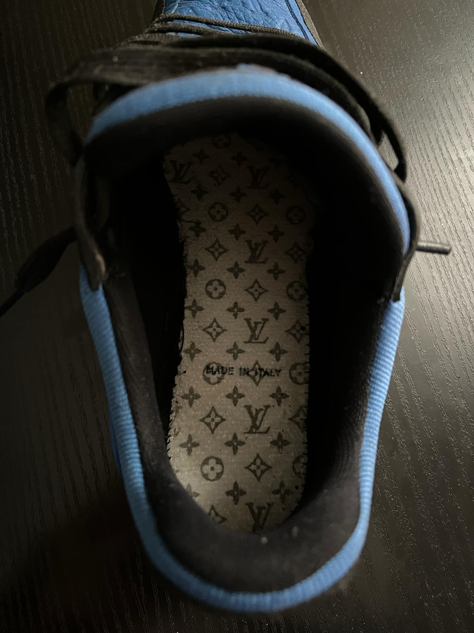 Louis Vuitton Louis Vuitton LV Trainers [RARE] Size US 8 / EU 41 - 9 Thumbnail
