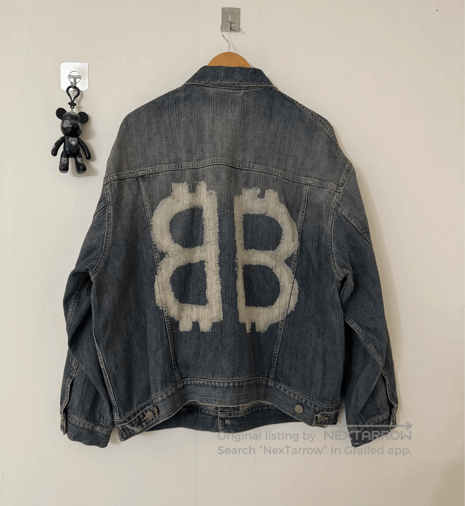 Balenciaga balenciaga bitcoin denim jacket with dual arms. Size US XS / EU 42 / 0 - 2 Thumbnail