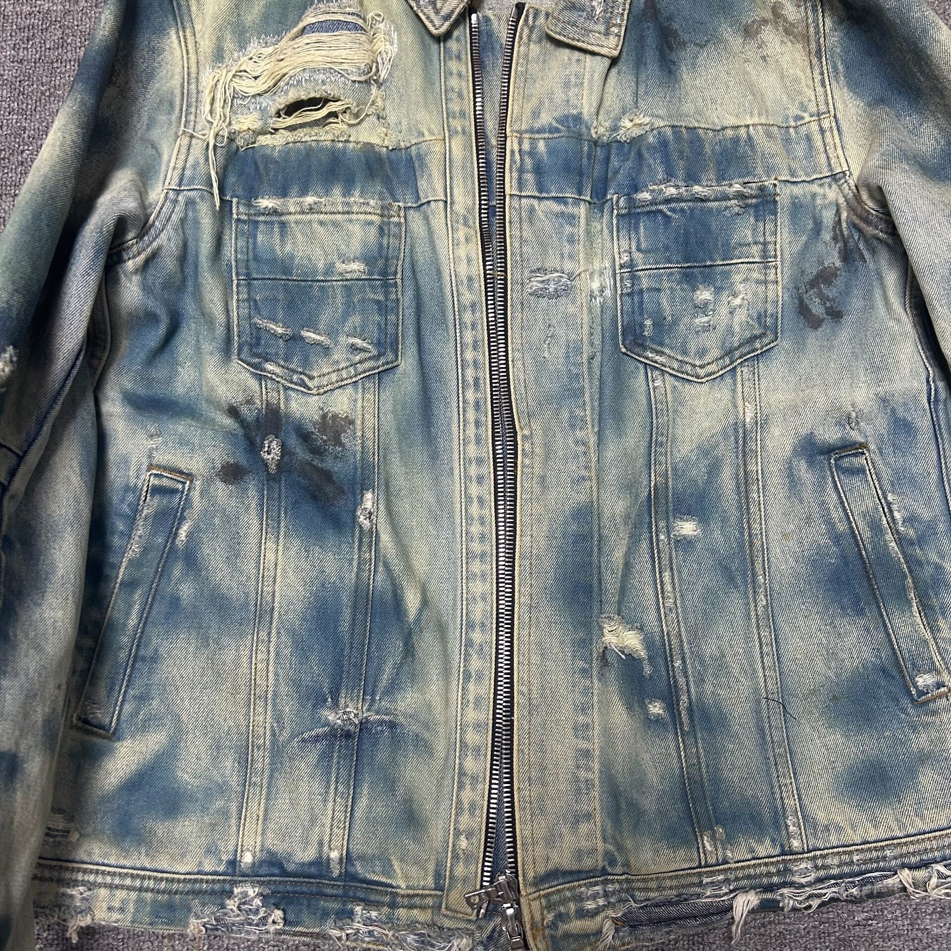 Amiri amiri destroyed grease stain denim jacket Size US M / EU 48-50 / 2 - 3 Thumbnail